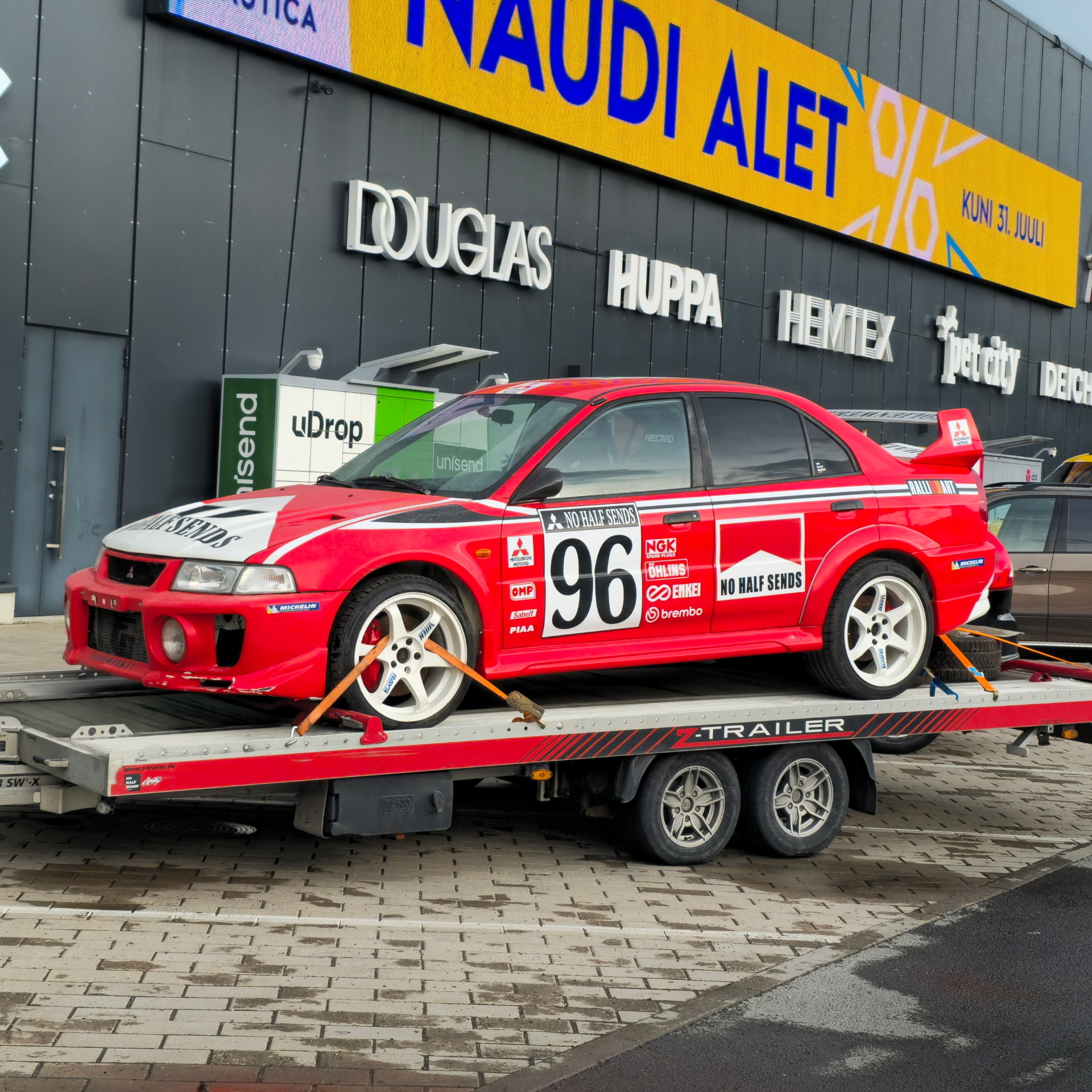 Mitsubishi Lancer Evolution VI Tommi Makinen Edition