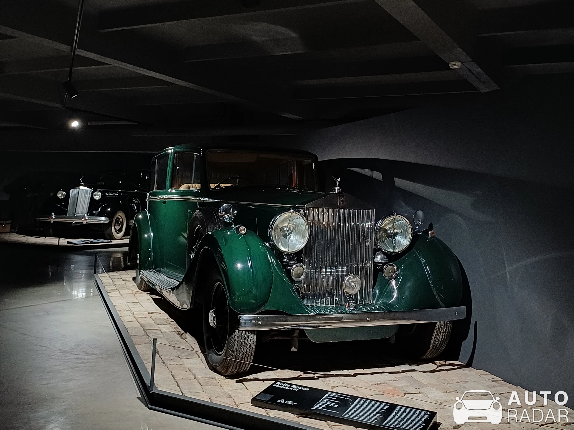 Rolls-Royce Phantom III spotted in Vilnius