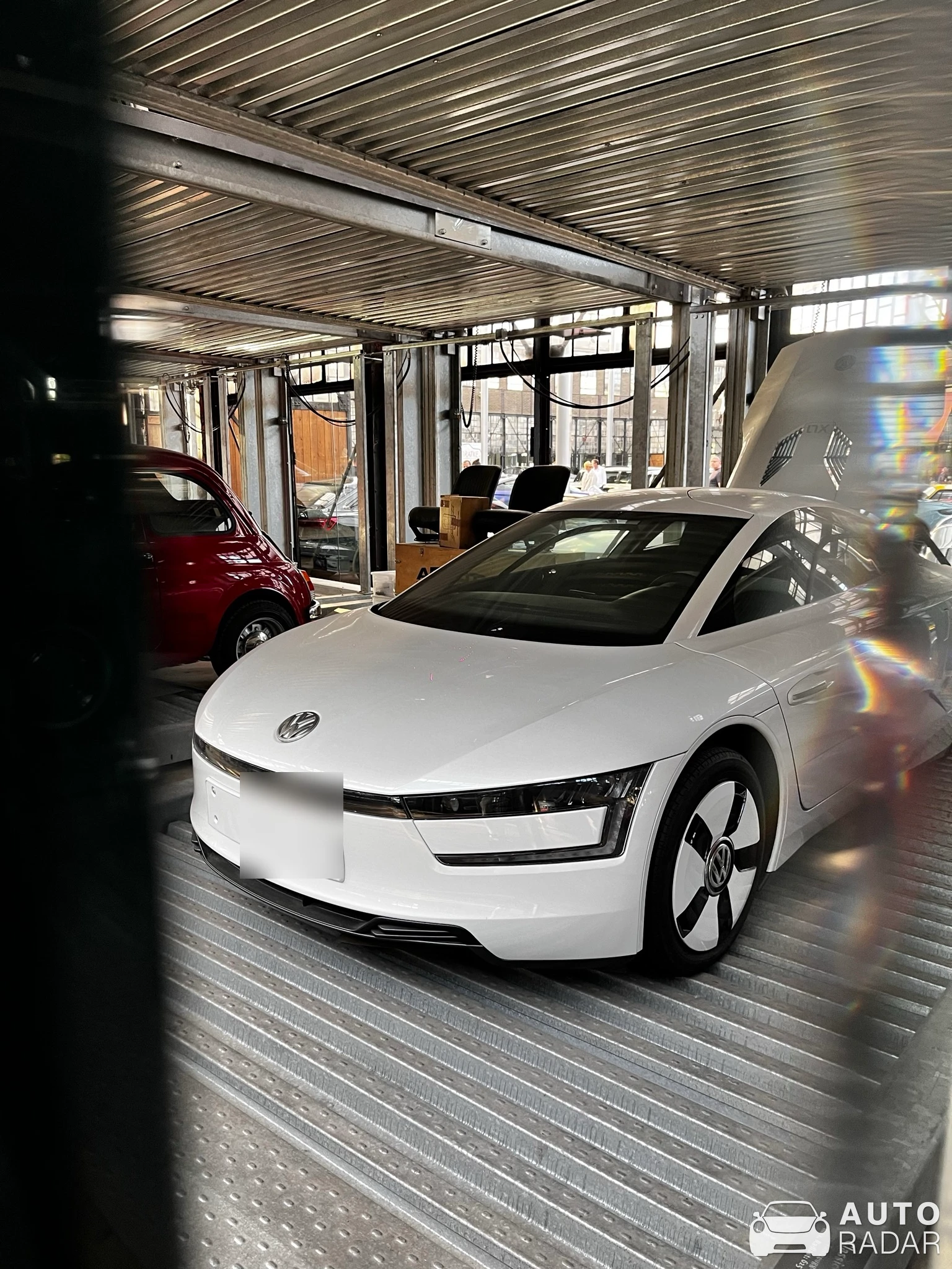 Volkswagen XL1 spotted in Düsseldorf