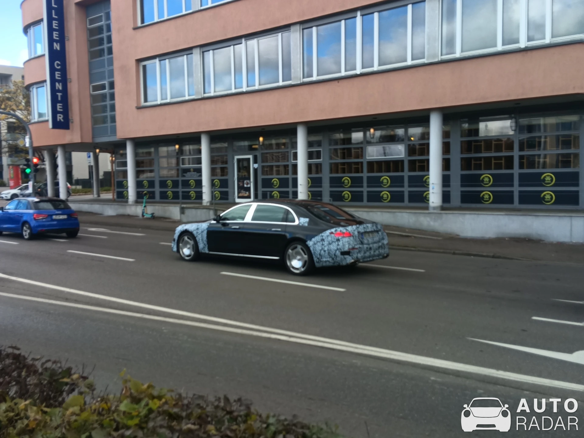 Mercedes-Benz W223 S 500 spotted in Asperg