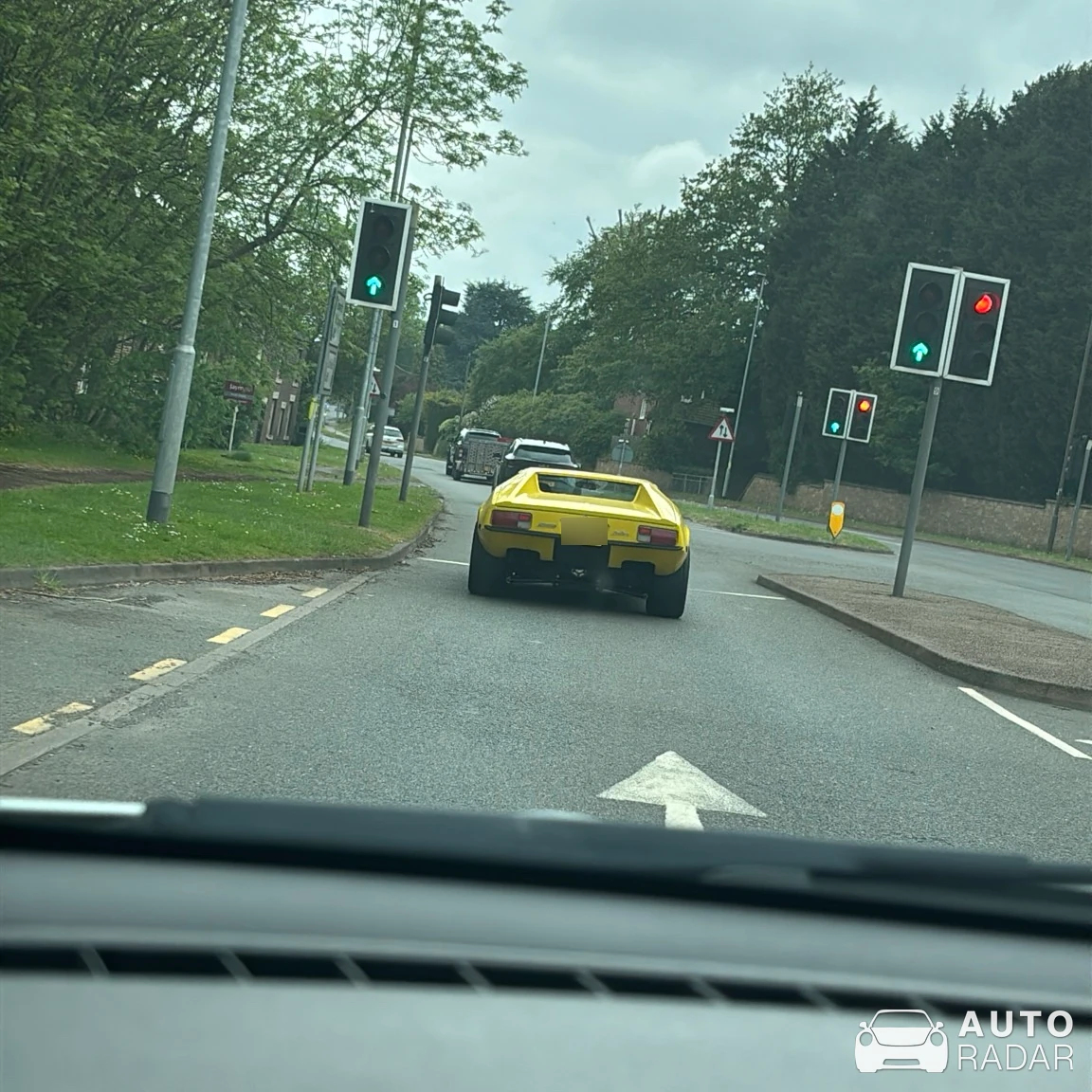 De Tomaso Pantera spotted in Tamworth