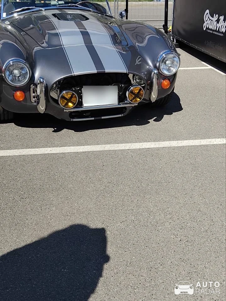 Shelby Cobra 427 spotted in Kakucs