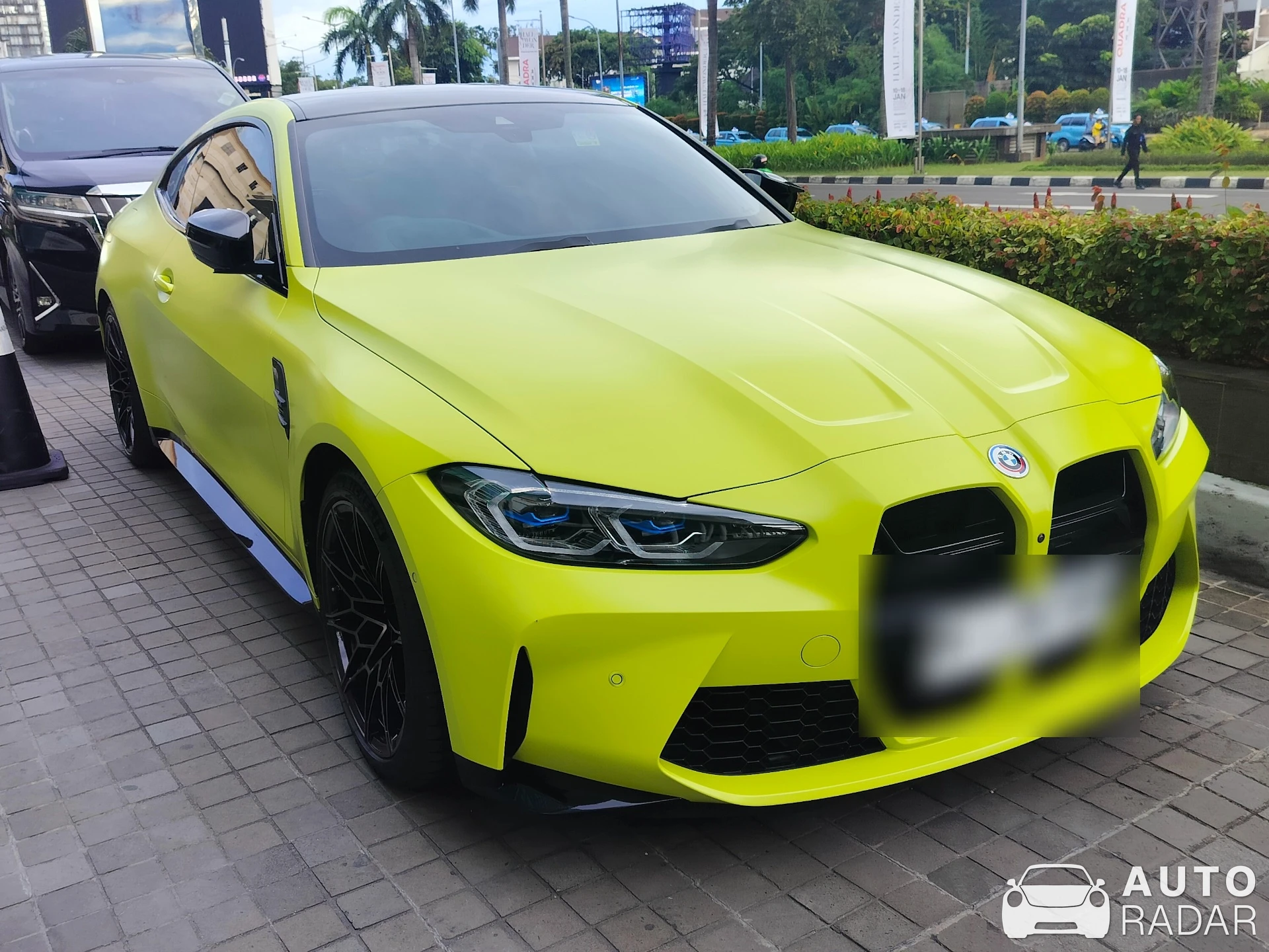 BMW M4 G82 Coupé Competition spotted in Kota Jakarta Pusat, Indonesia