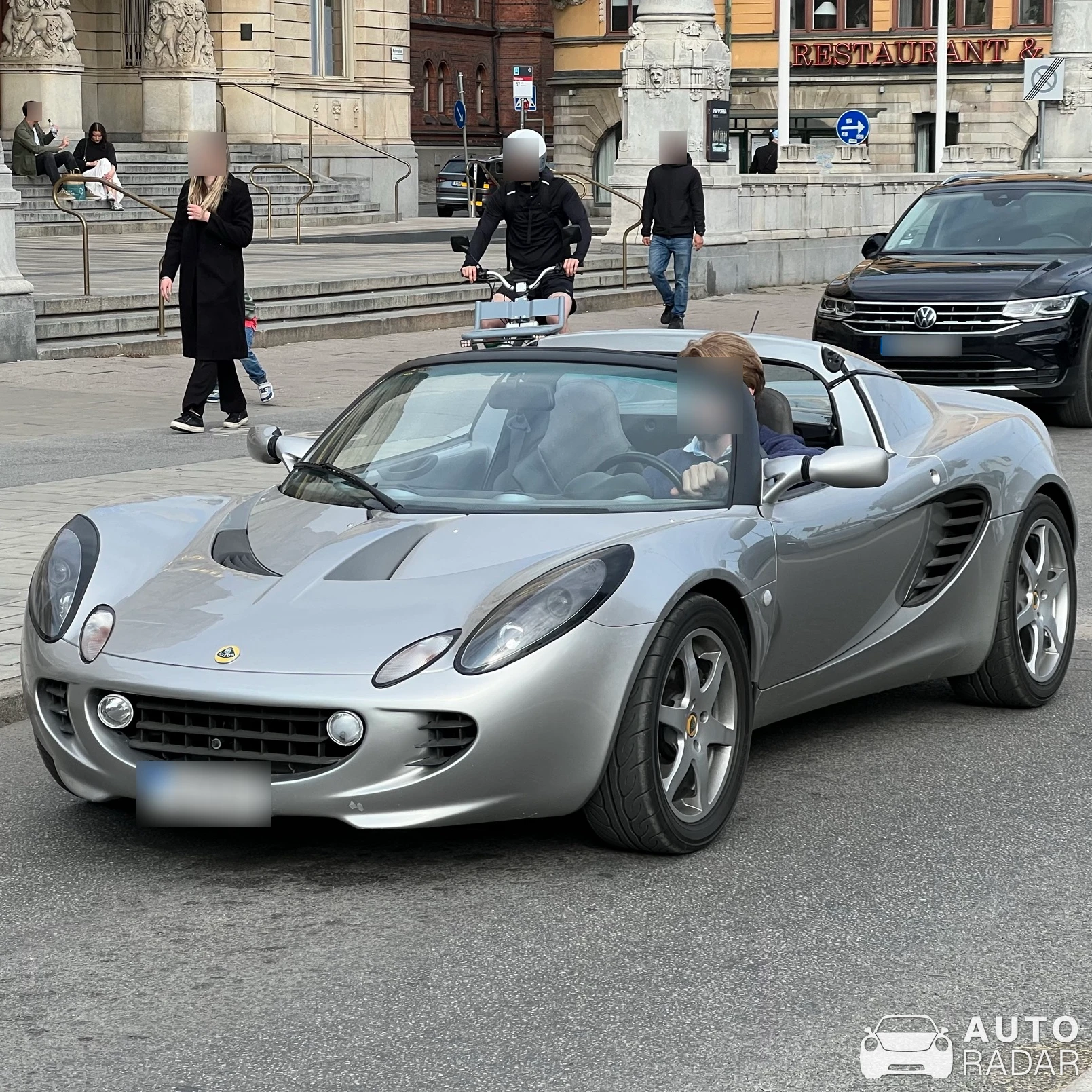 Lotus Elise S2 111S spotted