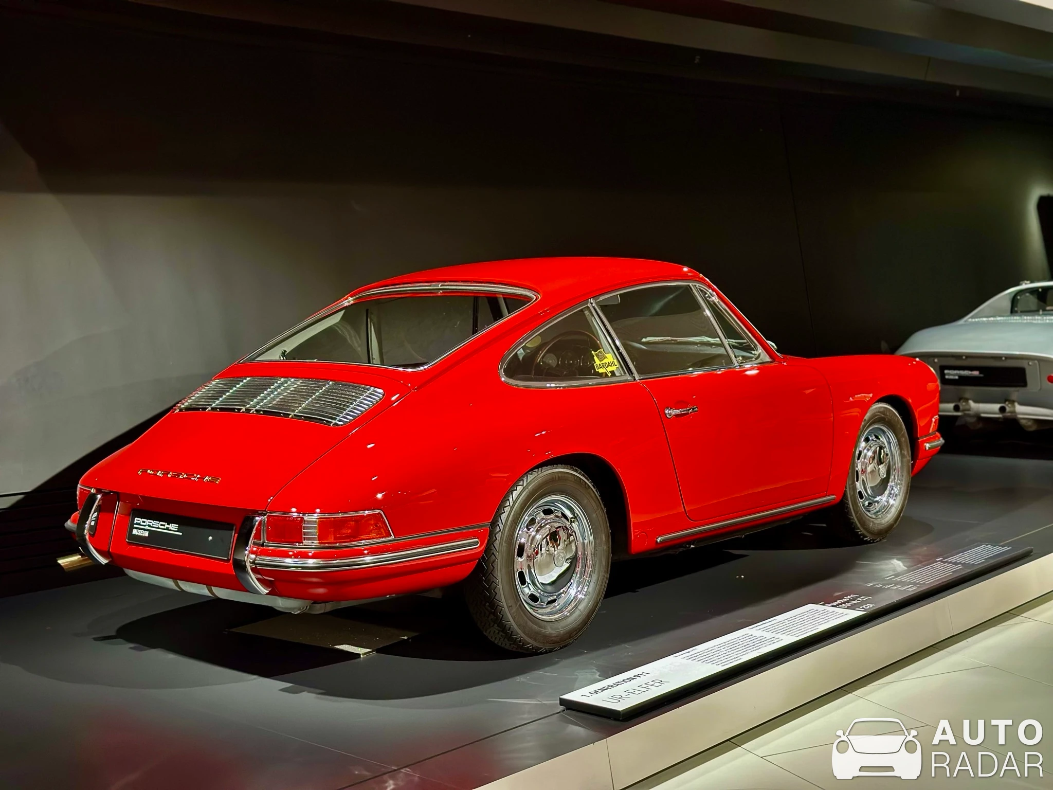 Porsche 901 spotted in Stuttgart