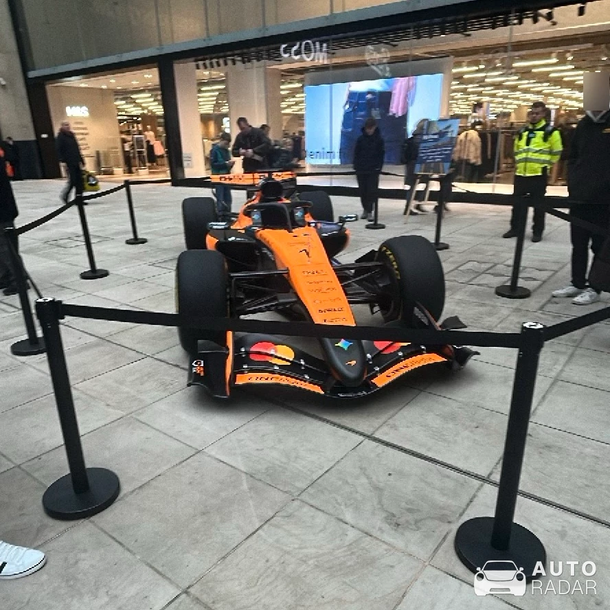 McLaren MCL39 spotted
