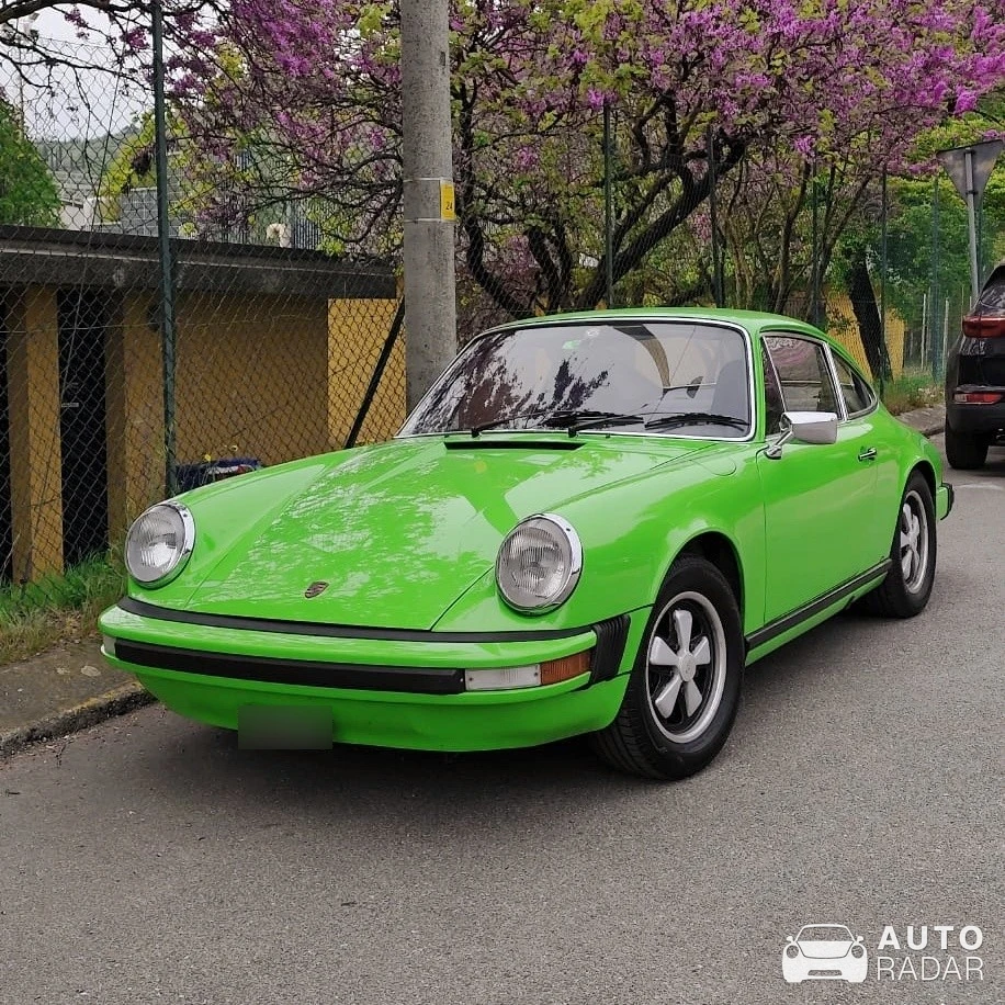Porsche 911 Carrera 2.7 spotted in Verona