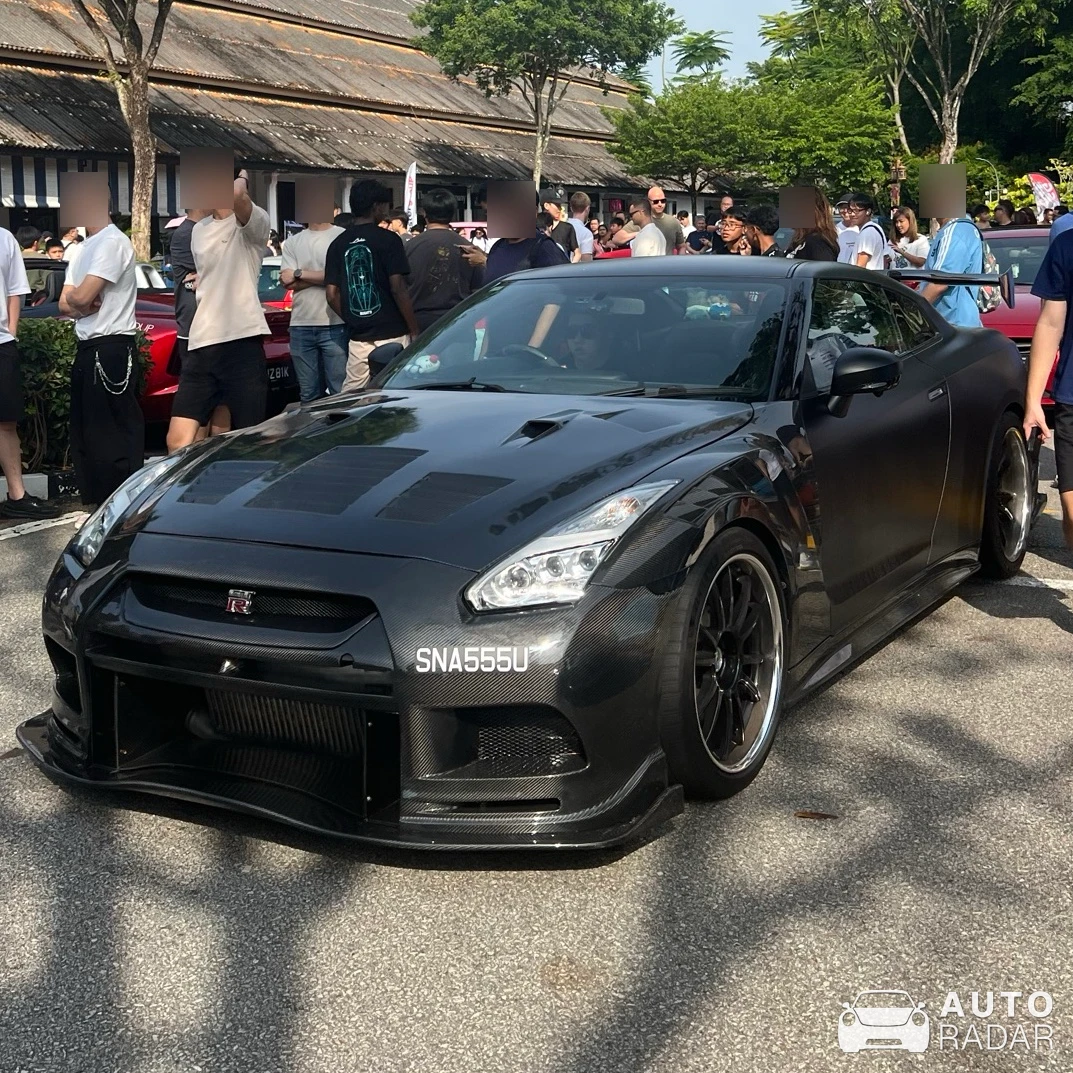 Nissan GT-R R35 spotted in Singapore, Singapore