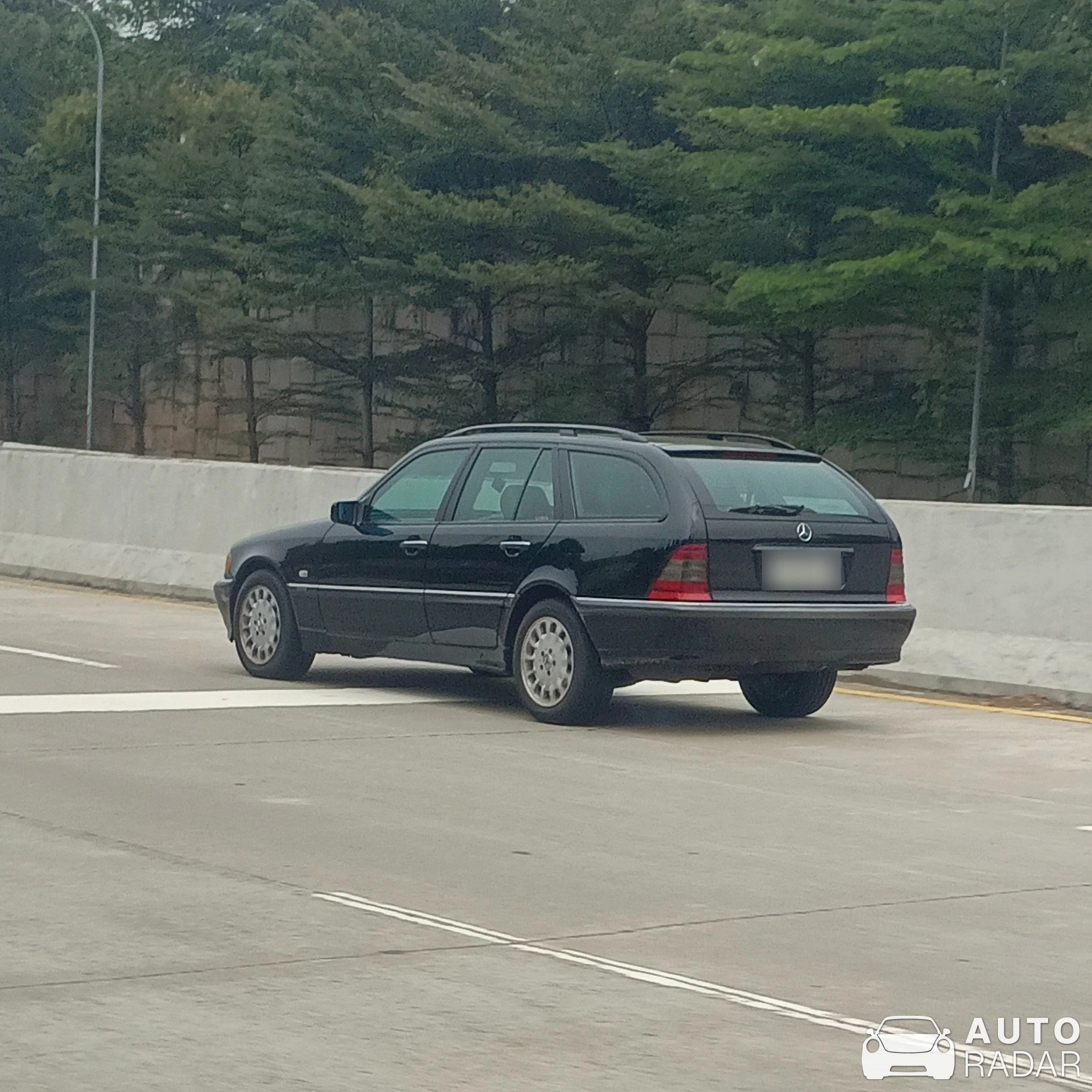 Mercedes-Benz C-Klasse Estate S206 spotted in Jakarta, Indonesia