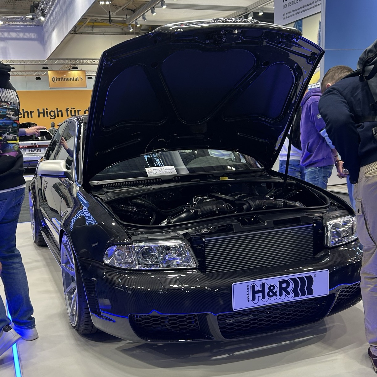 Audi S4 Sedan B5