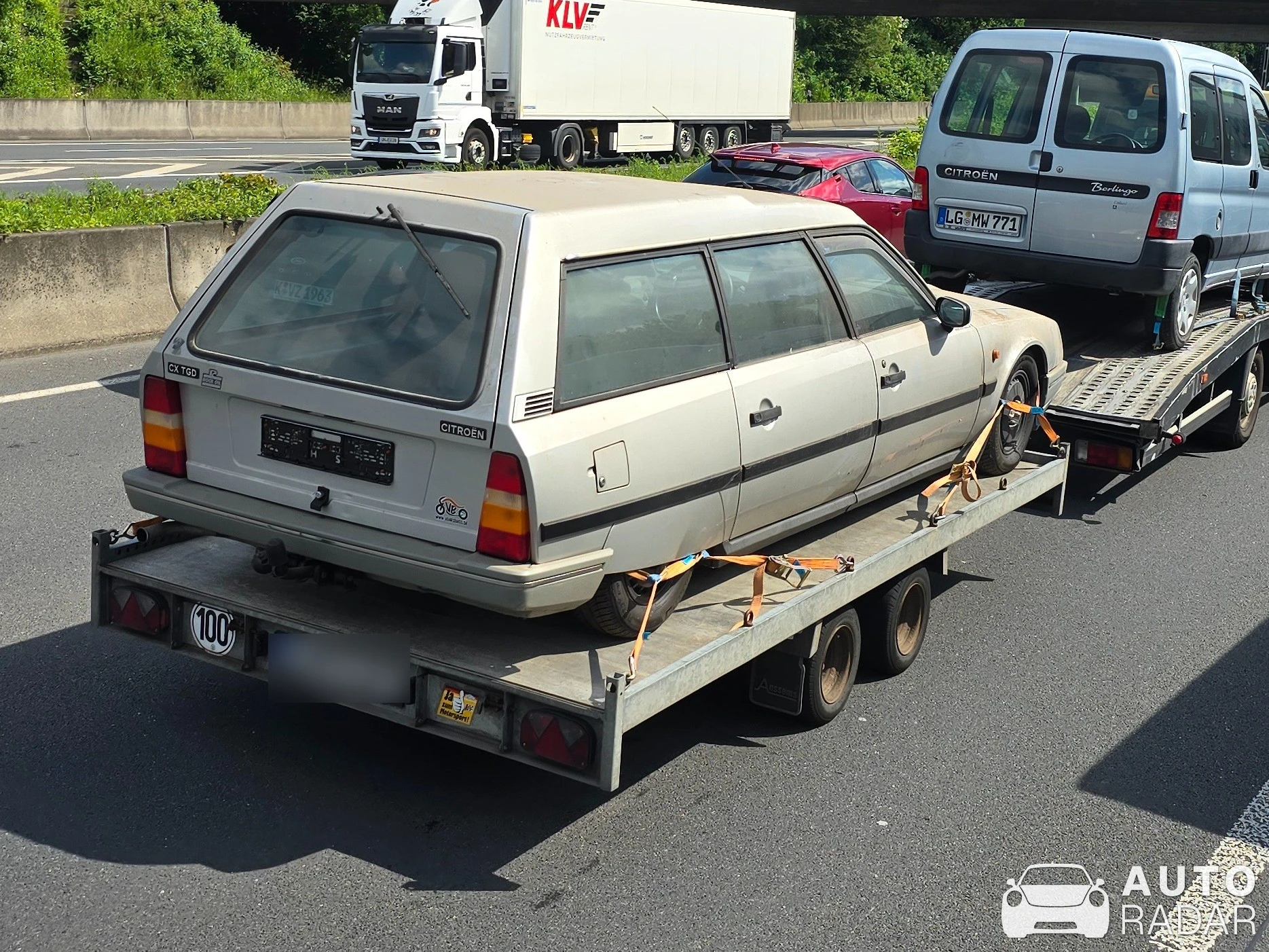 Citroën CX Safari spotted in Kamen