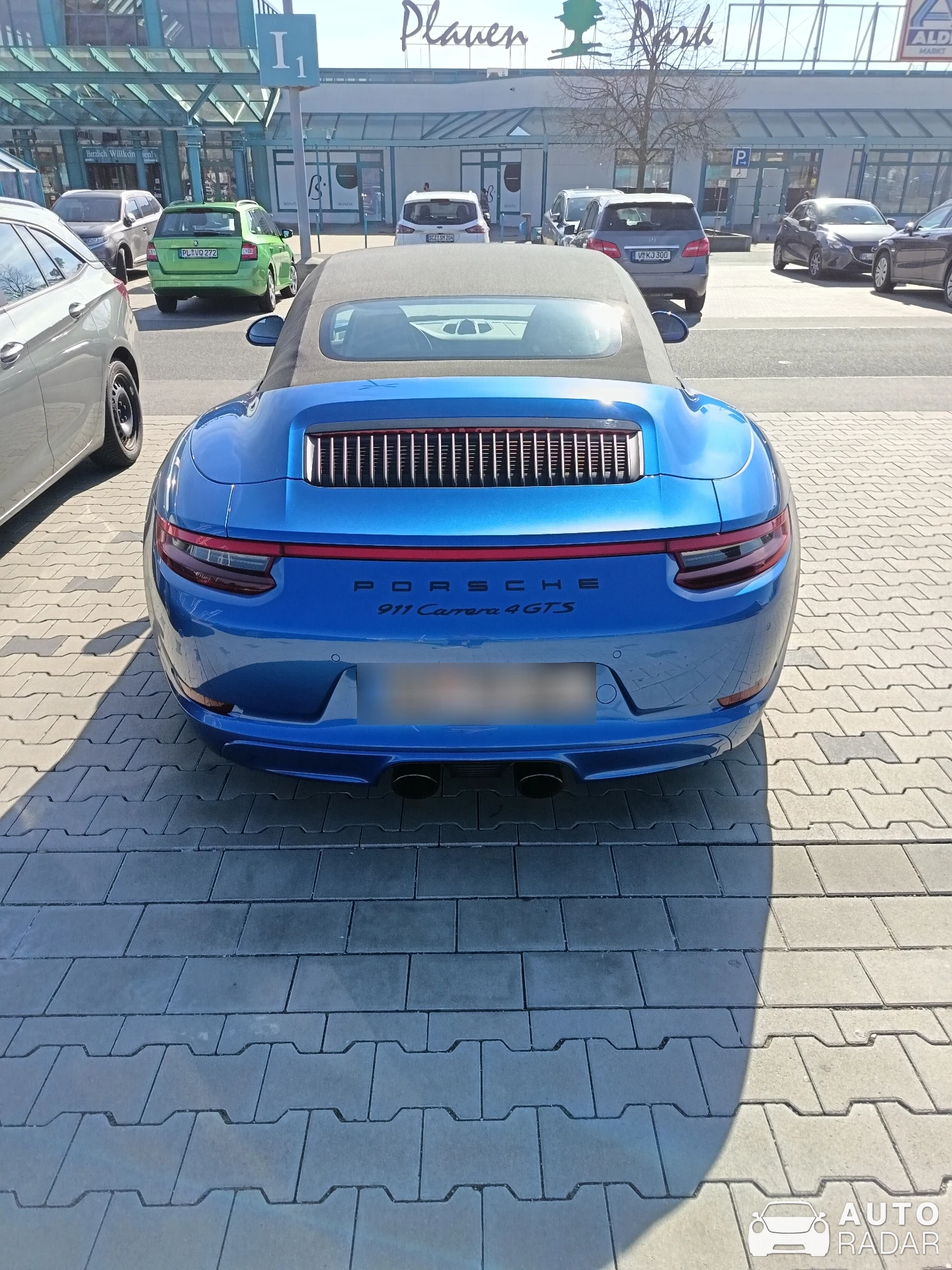 Porsche 991 Carrera 4 GTS Cabriolet MkII spotted in Plauen