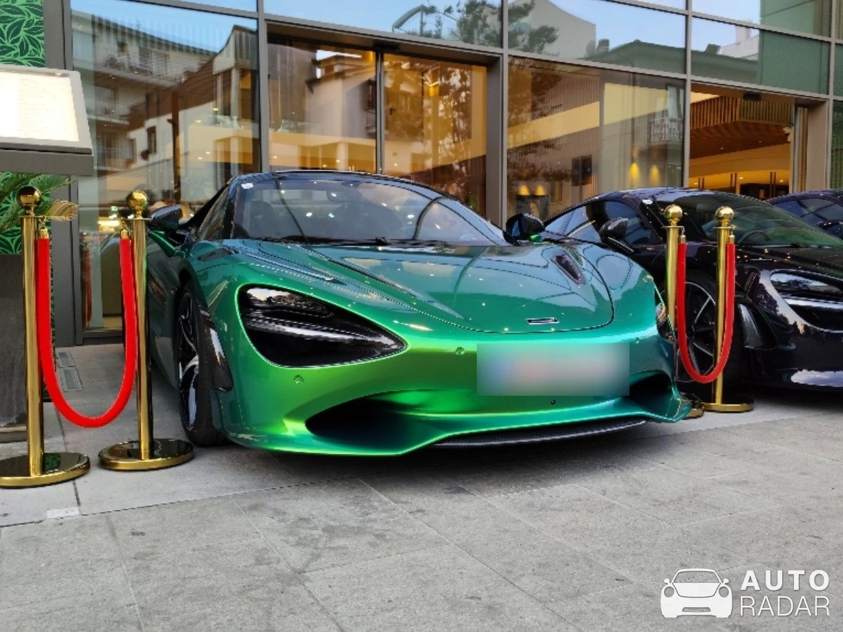 McLaren 750S spotted in Caorle, Italy