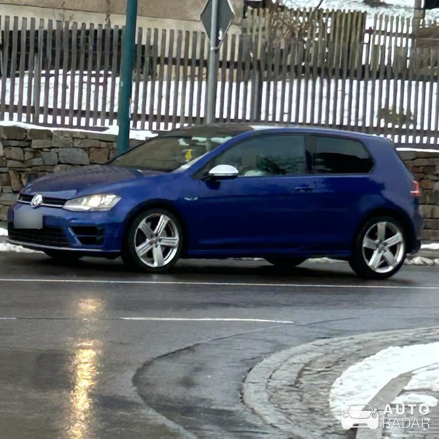 Volkswagen Golf R MkVII spotted in Zwönitz, Deutschland