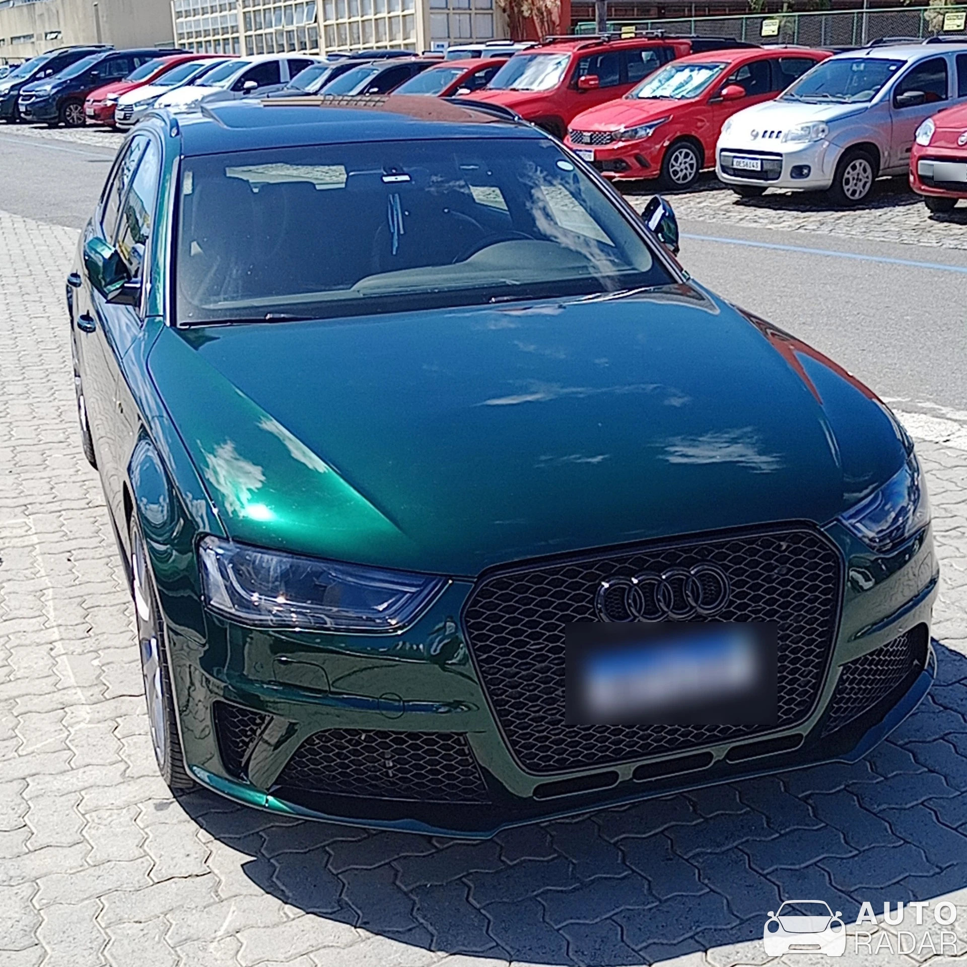 Audi RS4 Avant B7 spotted in Piatã, Brazil