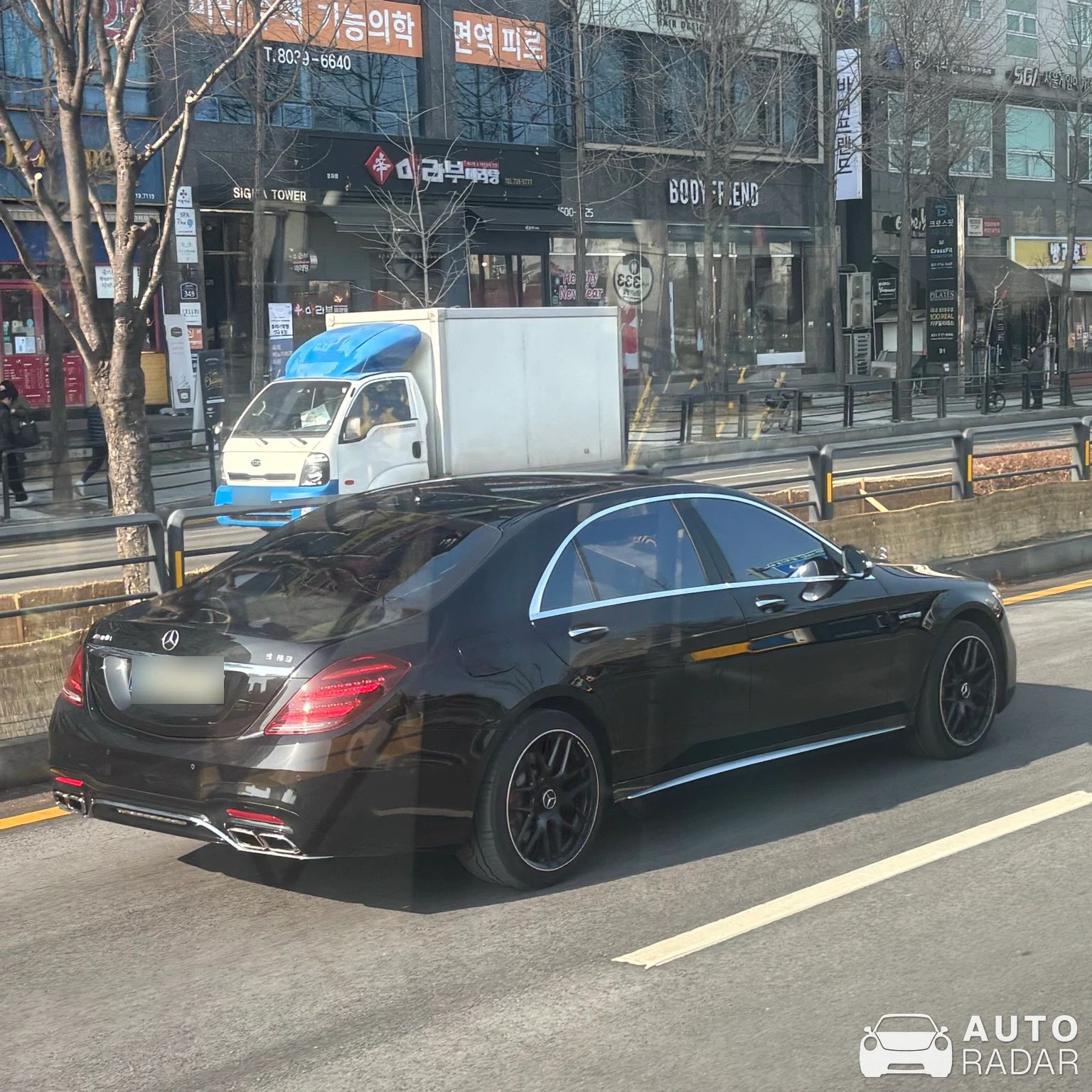 Mercedes-AMG S 63 V222 2017 spotted in 성남시, 대한민국