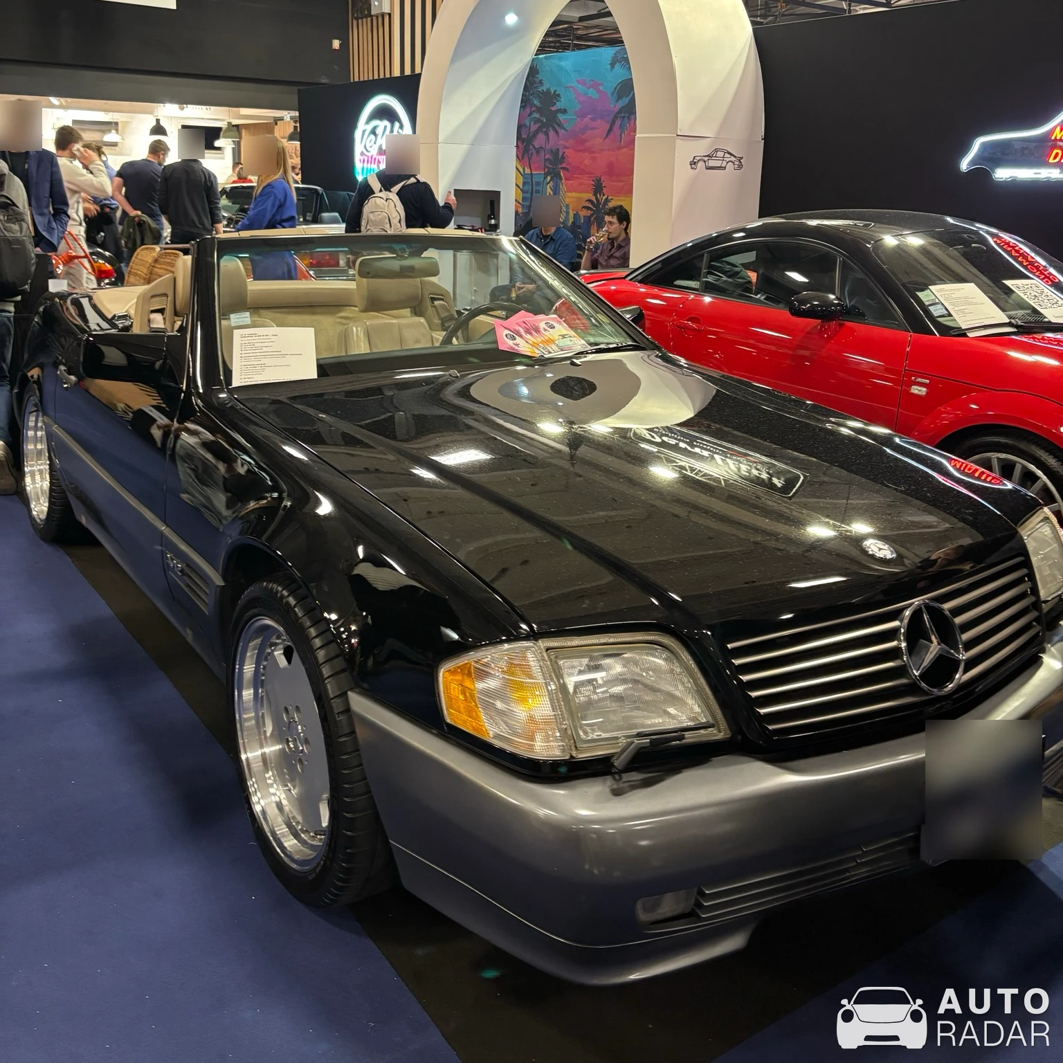 Mercedes-Benz SL 60 AMG R129 spotted in Vanves