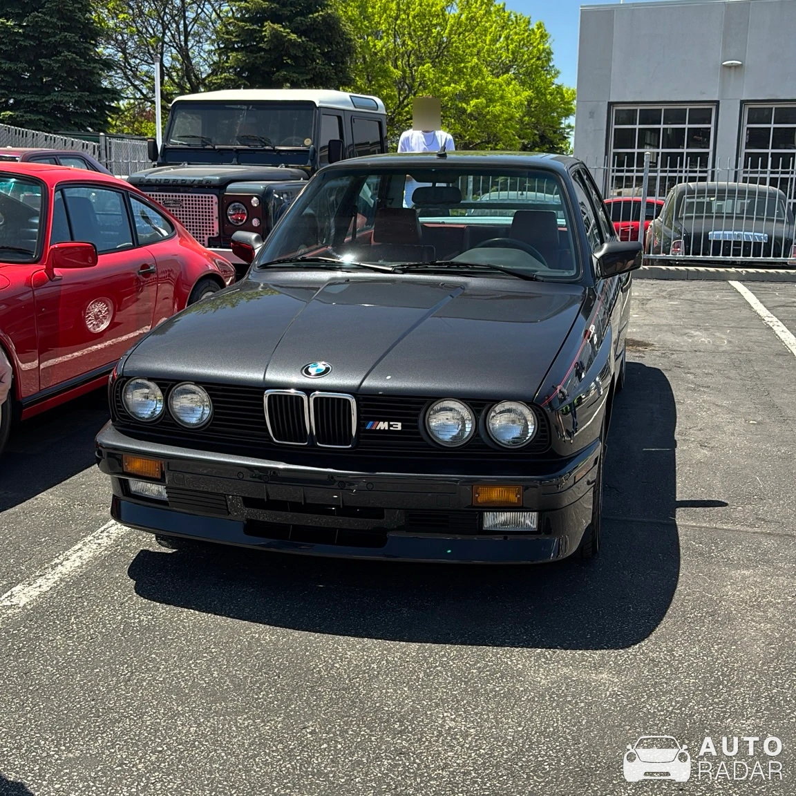 BMW M3 E30 spotted in Richmond Hill