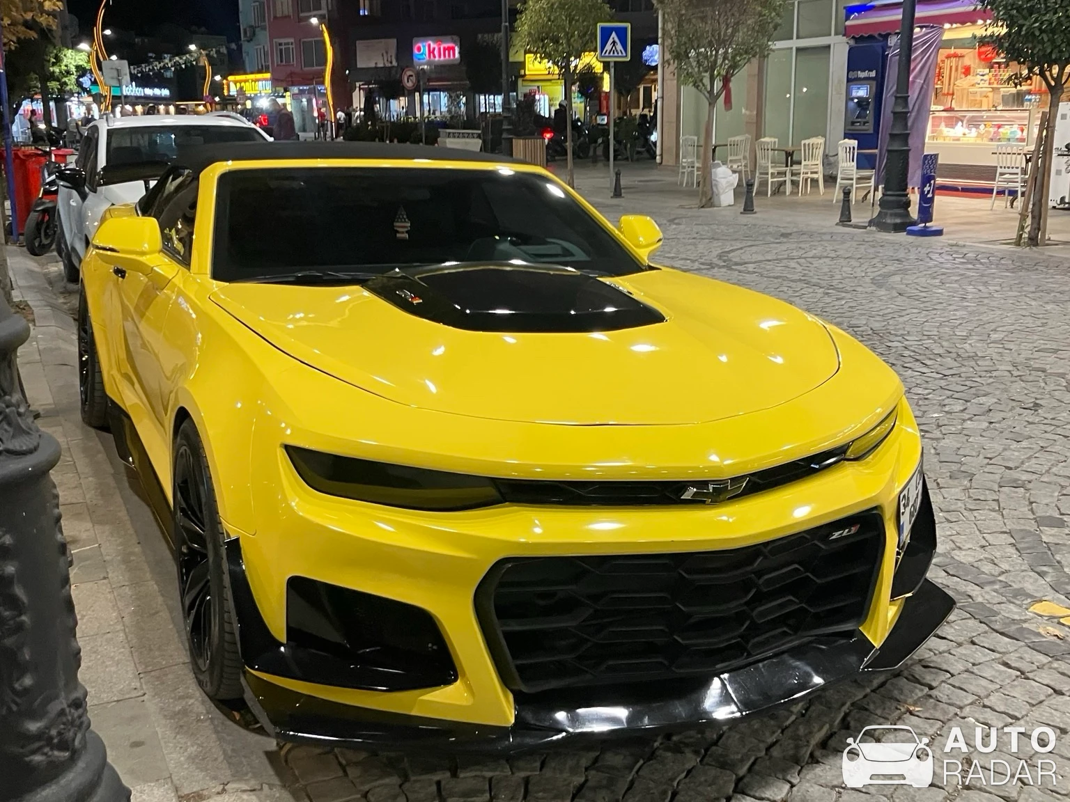 Chevrolet Camaro ZL1 Convertible spotted in Silivri, Türkiye