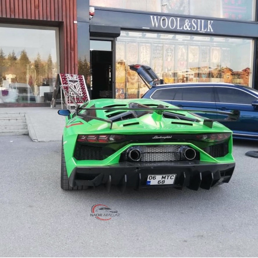 Lamborghini Aventador LP770-4 SVJ Roadster