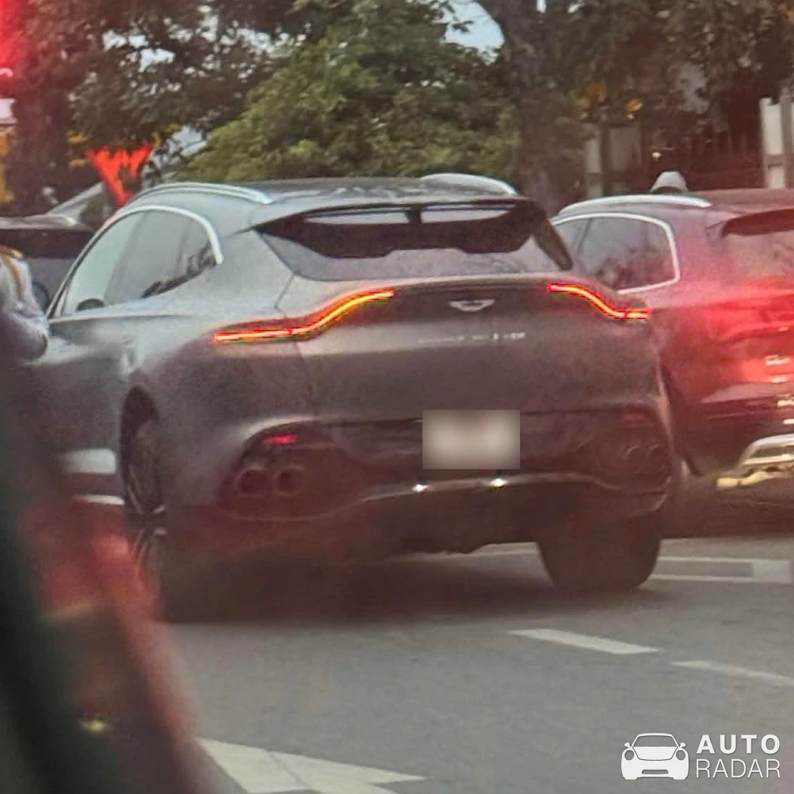 Aston Martin DBX spotted in Thành phố Vĩnh Yên, Việt Nam