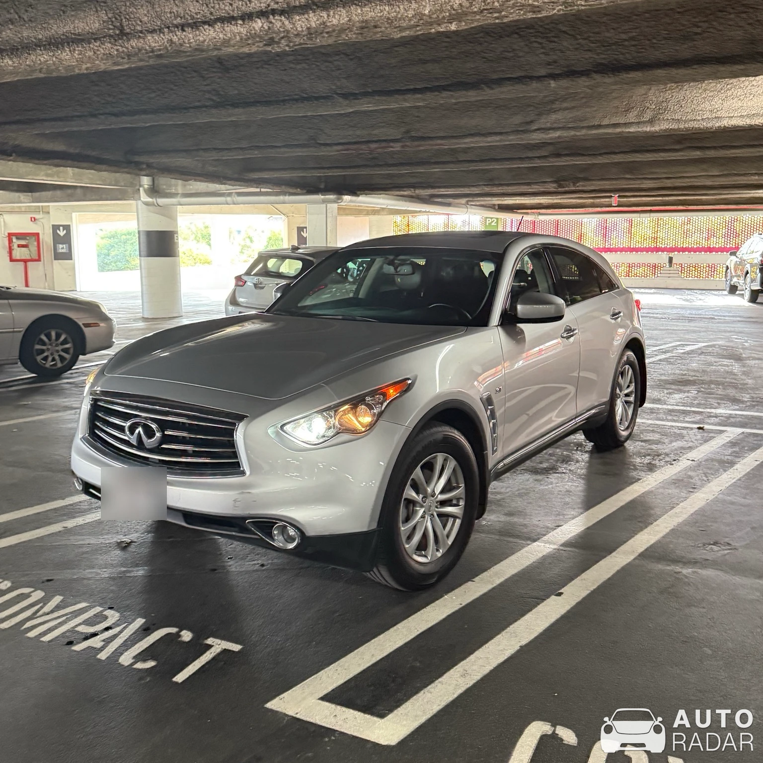 Infiniti QX70 spotted in Beverly Hills