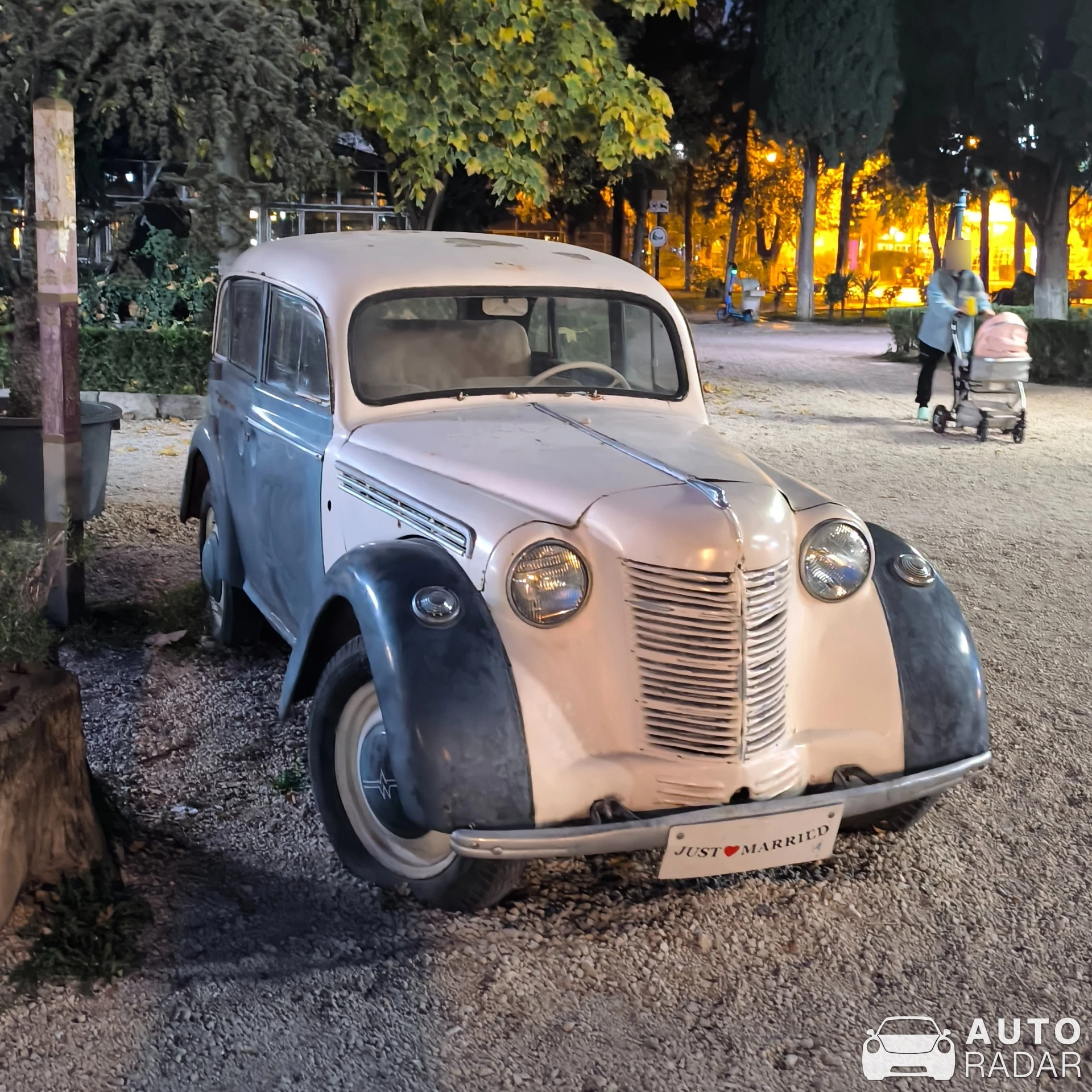 Moskvitch 401 spotted in Tbilisi