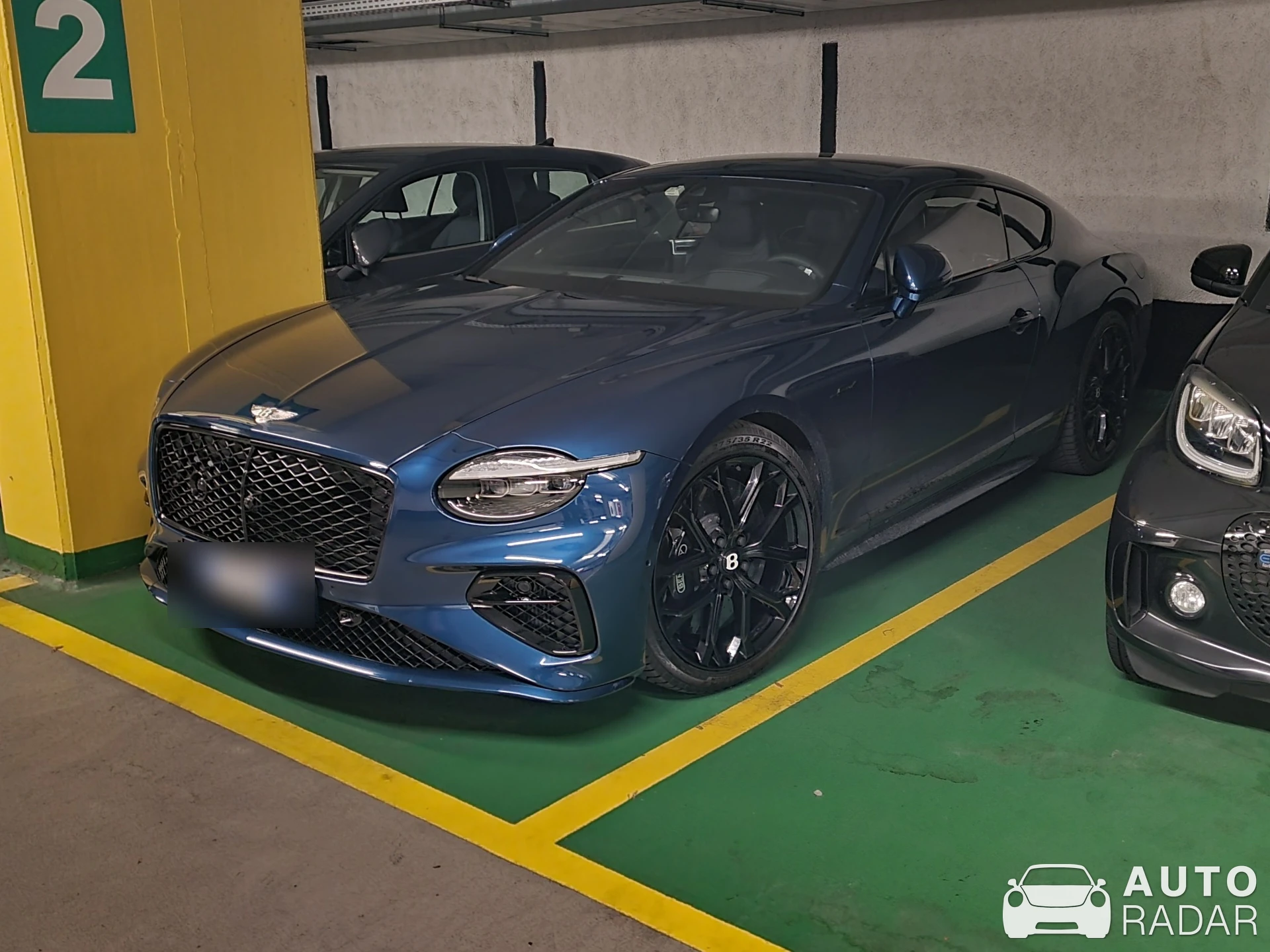 Bentley Continental GT Speed 2025 First Edition spotted in Milano, Italy