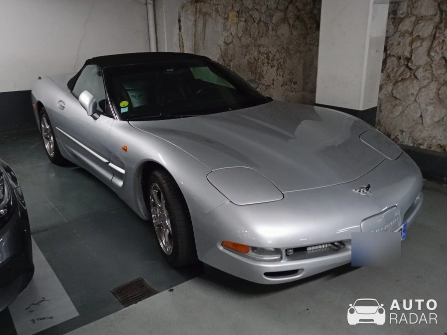 Chevrolet Corvette C5 Convertible 50th Anniversary spotted in Marseille