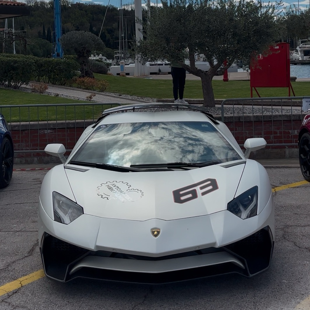 Lamborghini Aventador LP770-4 SVJ 63 Edition