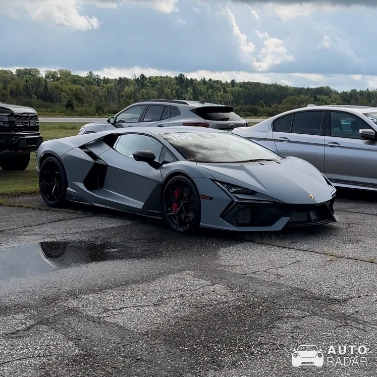 Lamborghini Revuelto spotted in Messines