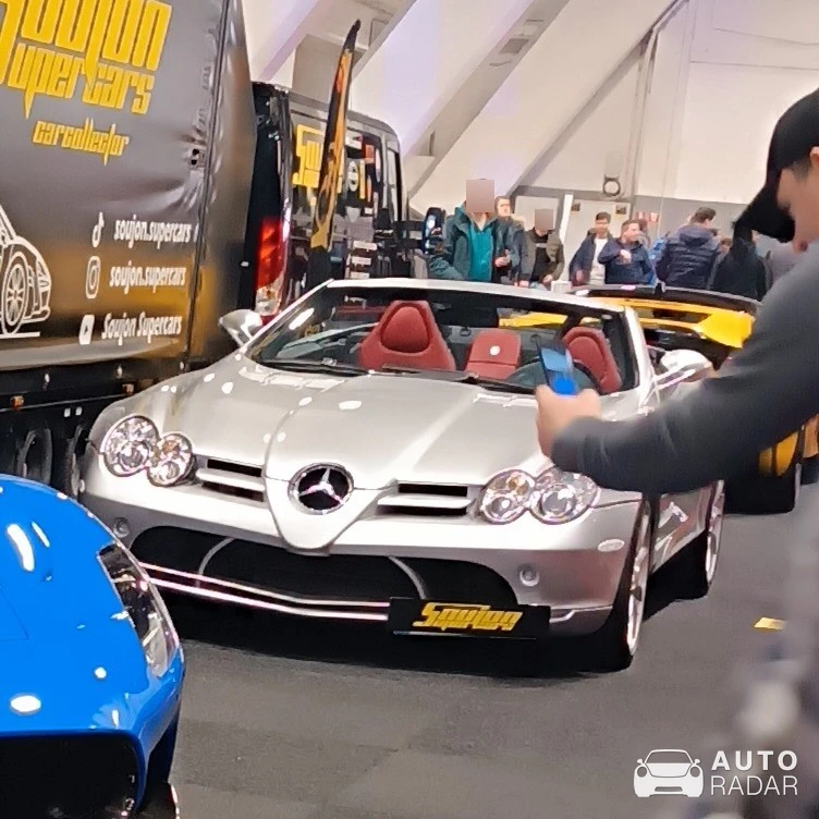 Mercedes-Benz SLR McLaren Roadster spotted in Bruxelles, Belgia
