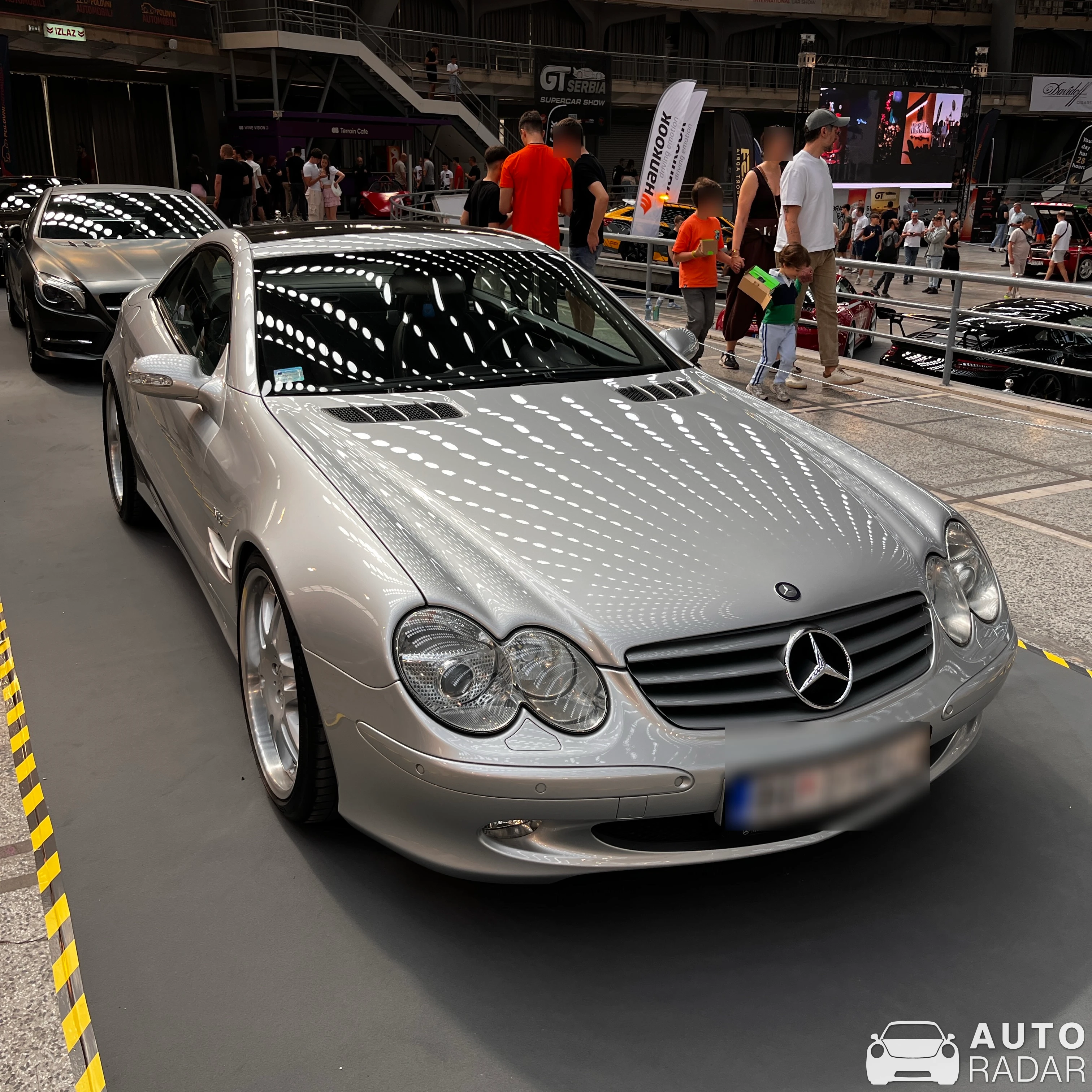 Mercedes-Benz SL 600 R230 spotted in Beograd, Serbia