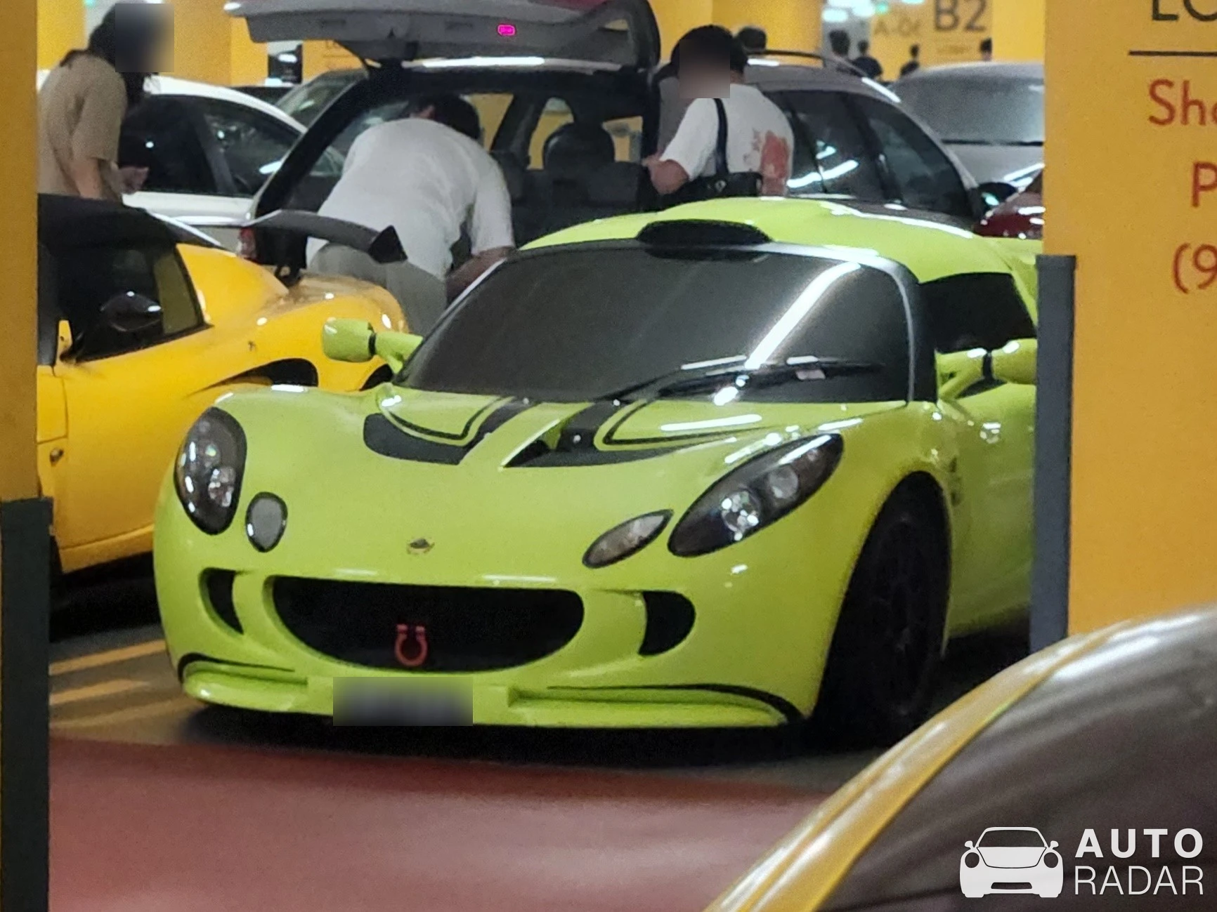 Lotus Exige S2 spotted in Singapore, Singapore