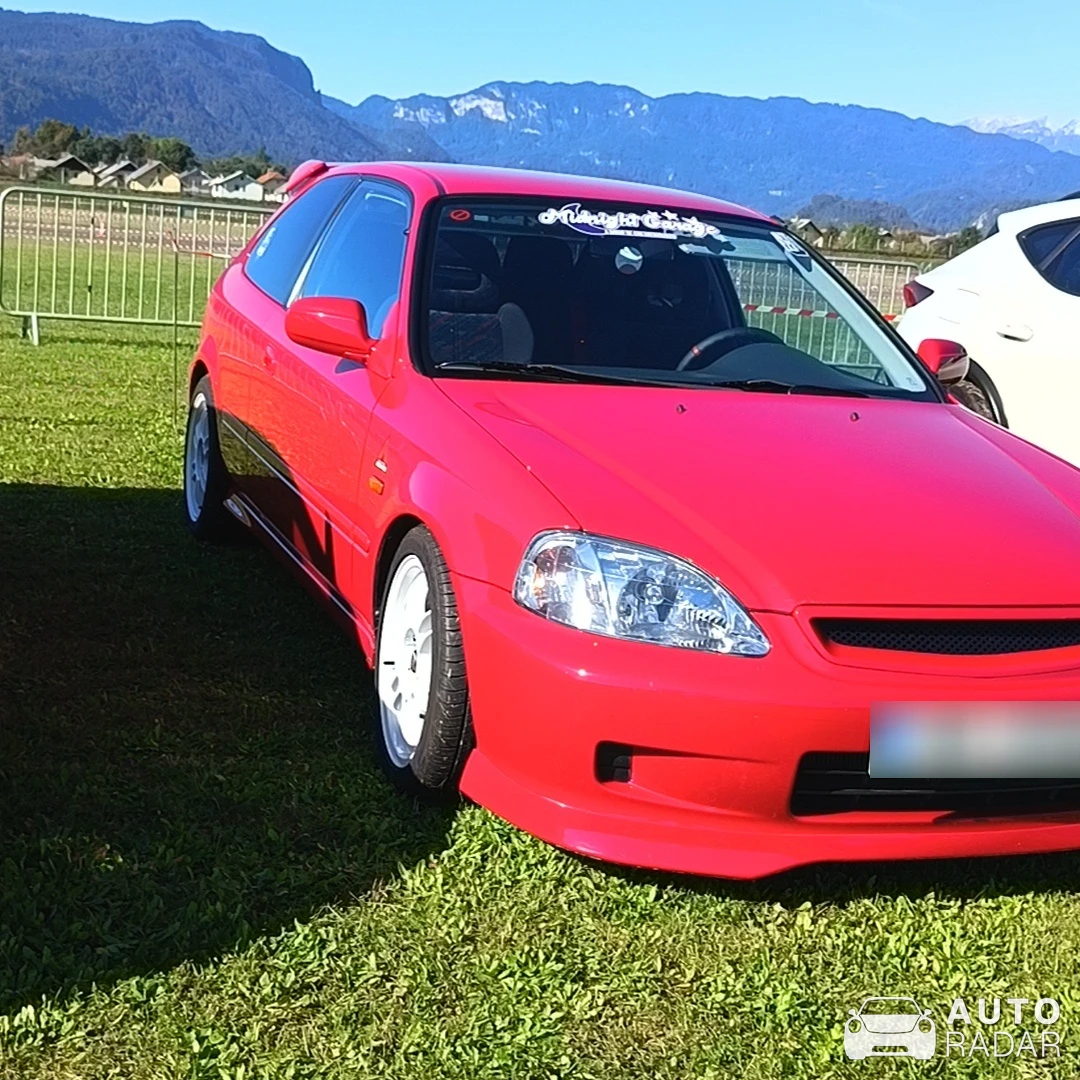 Honda Civic VTi VTEC EG6 spotted in Radovljica