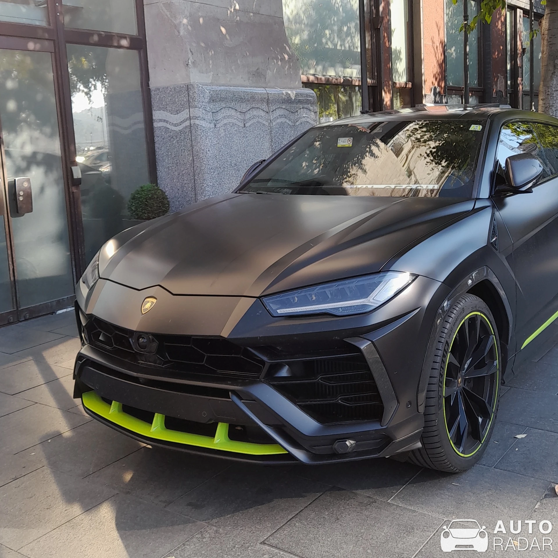Lamborghini Urus spotted in Budapest, Magyarország