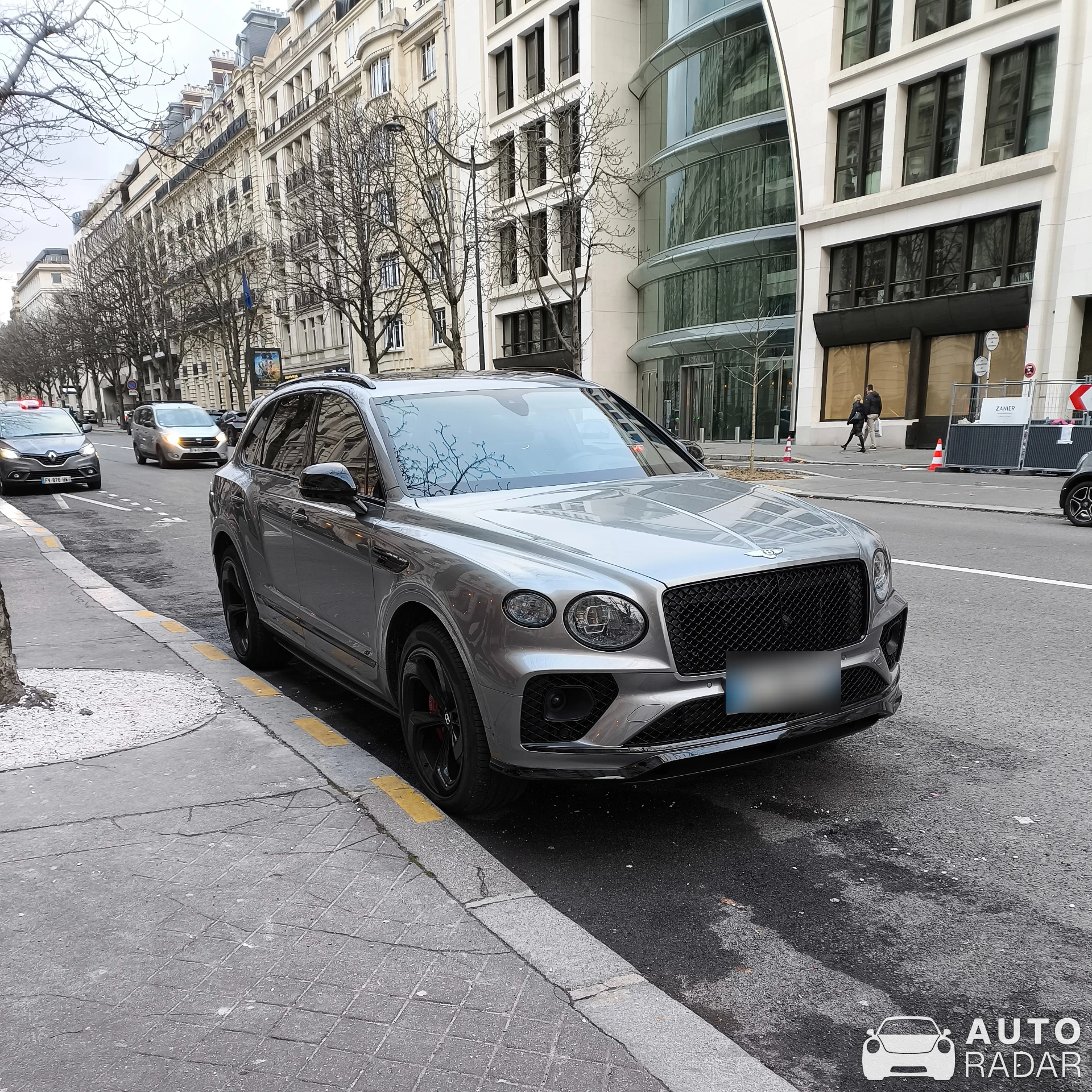 Bentley Bentayga S spotted in Paris, France