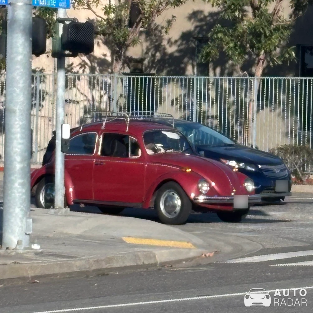 Volkswagen Beetle spotted in Manhattan Beach, United States