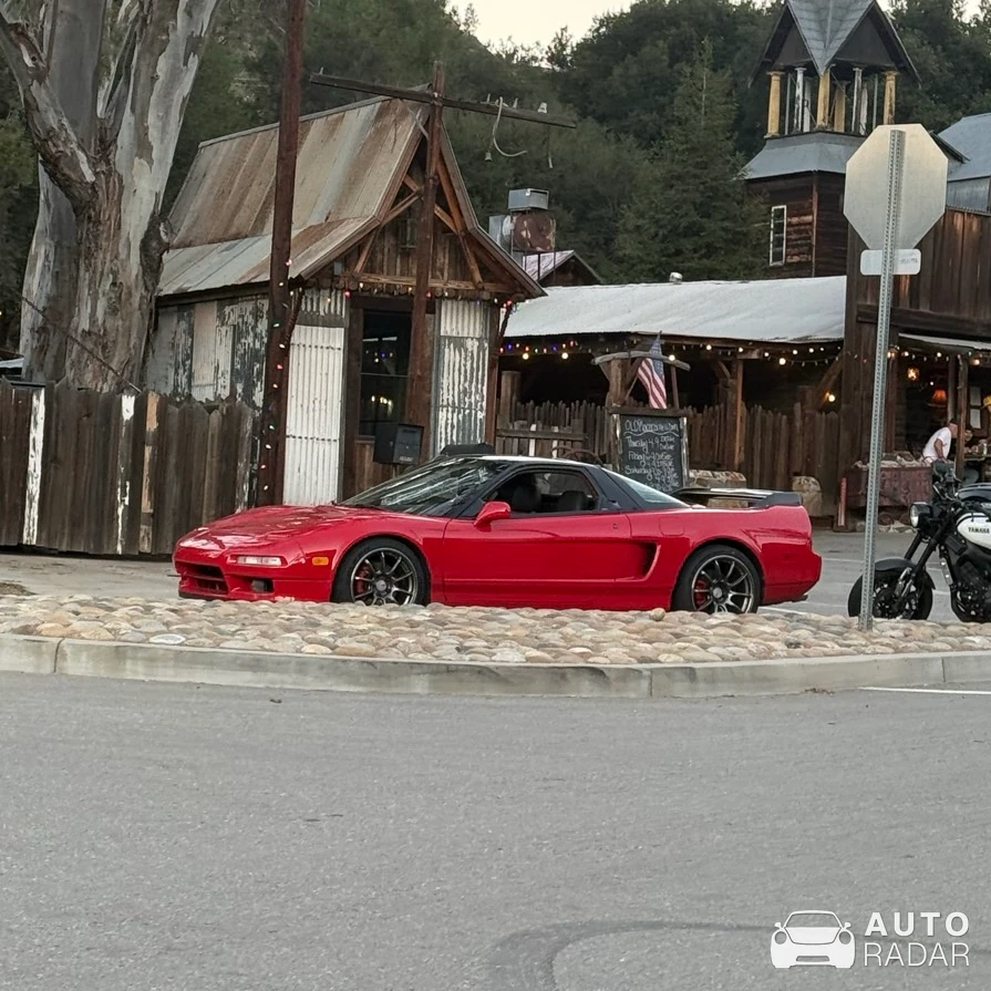 Acura NSX NA1 spotted in Agoura Hills, United States