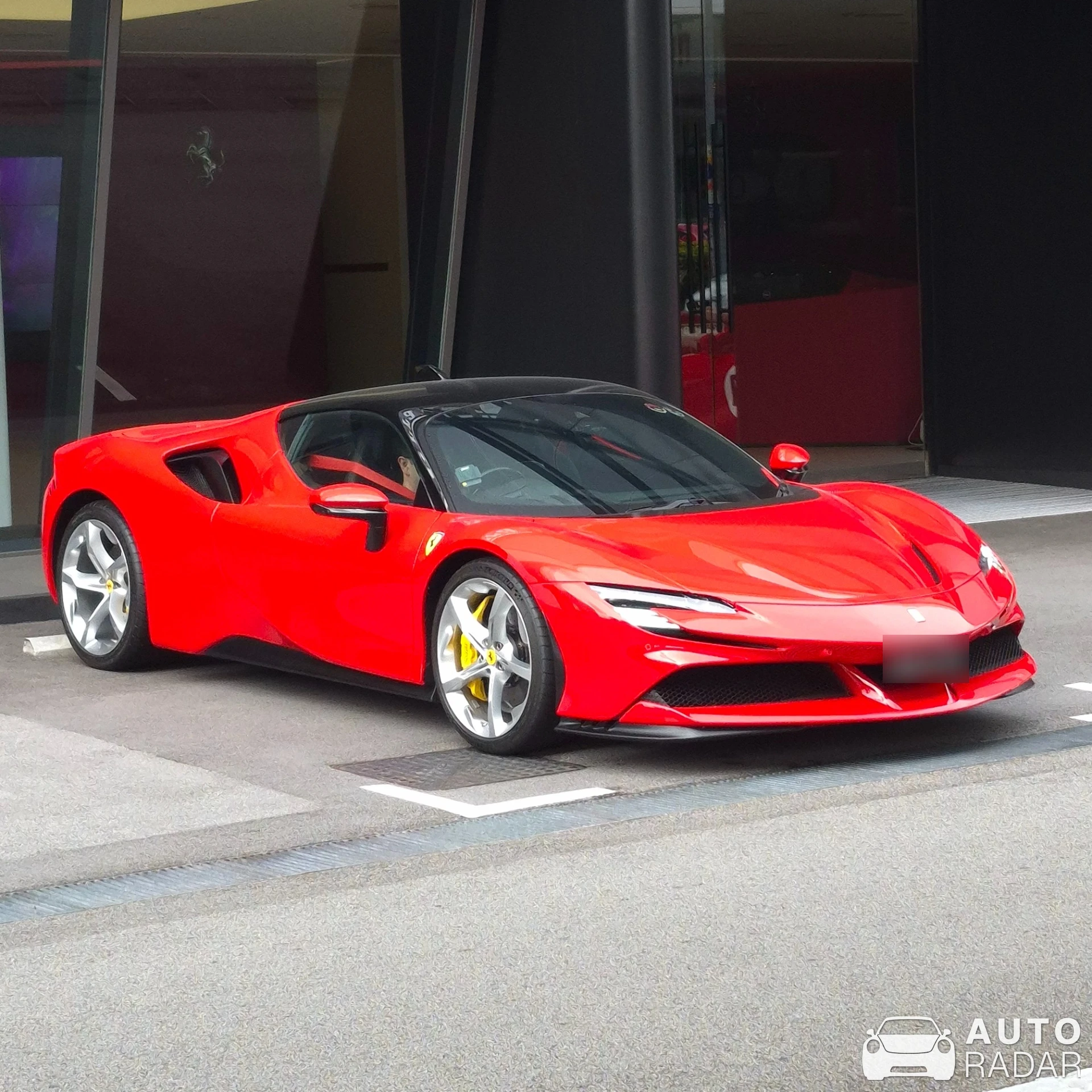 Ferrari SF90 Stradale spotted in Singapore, Singapore