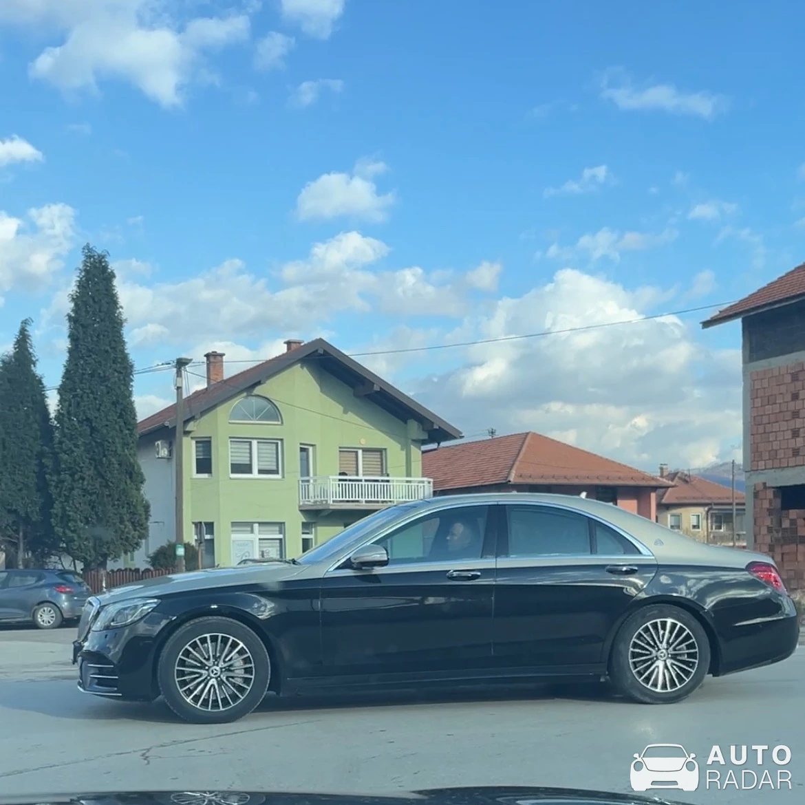 Mercedes-Maybach S 600 spotted in Donje Moštre, Bosnia and Herzegovina