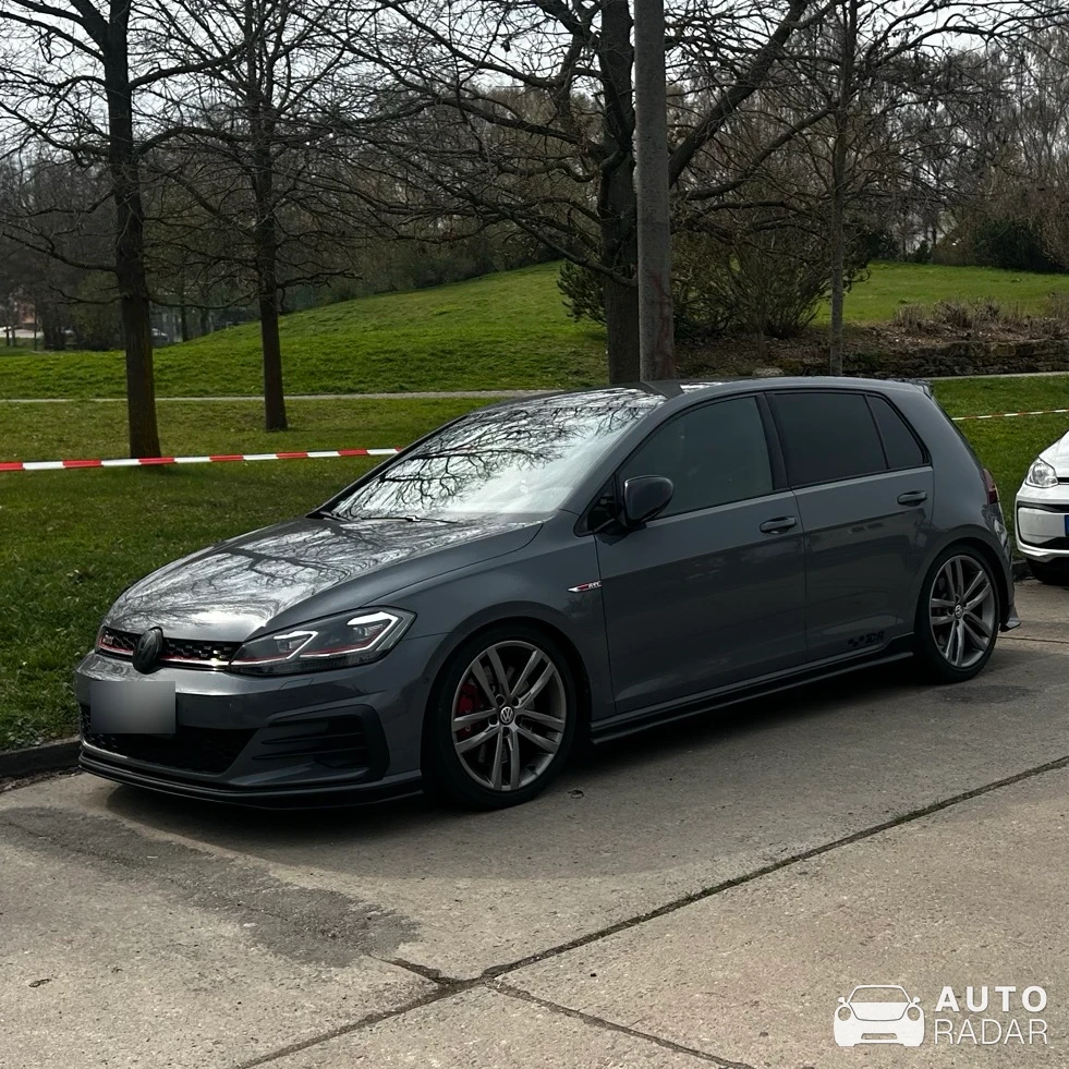Volkswagen Golf GTI TCR spotted in Gera