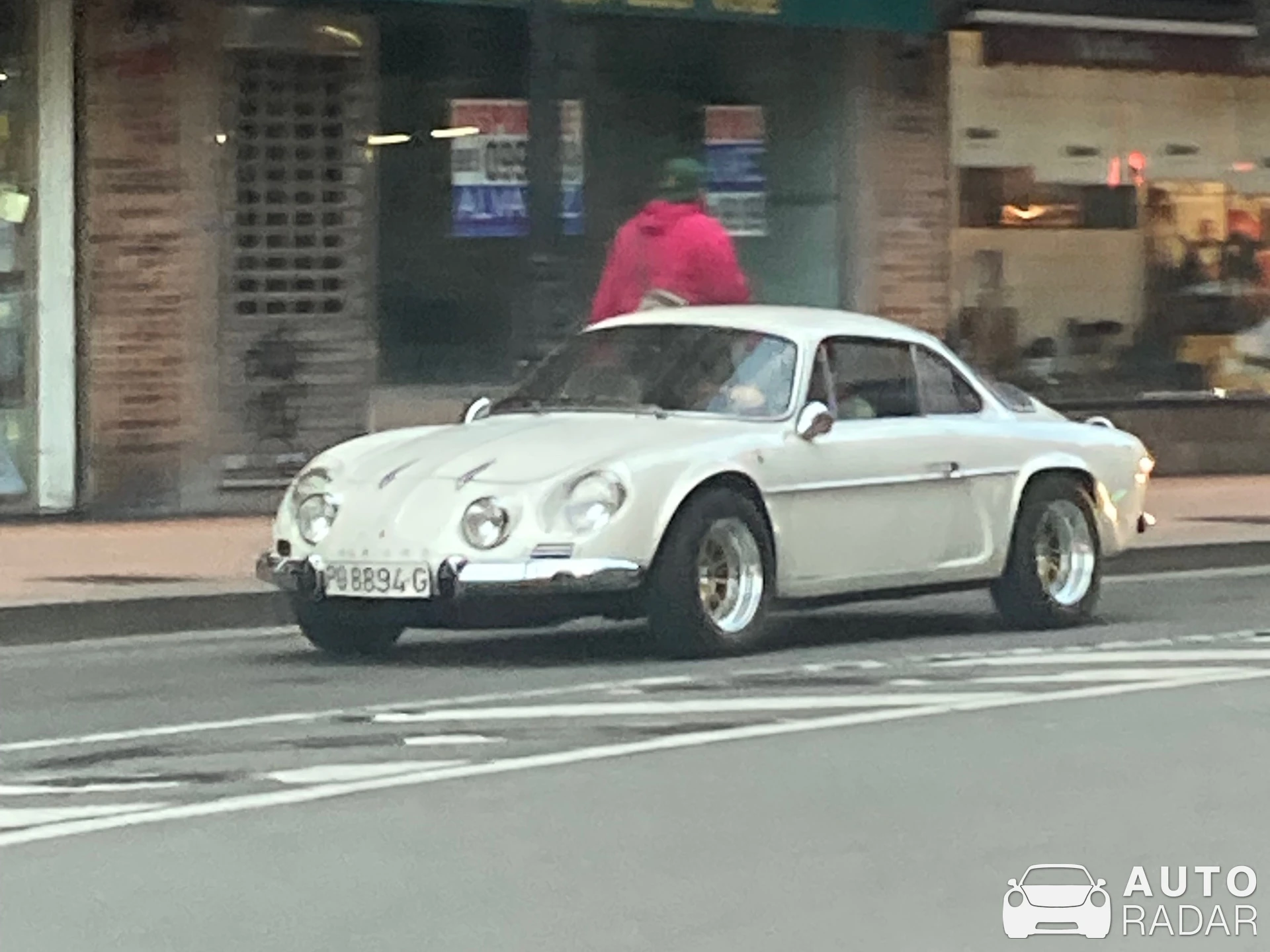 Alpine A110 1300 spotted in Gijón, España