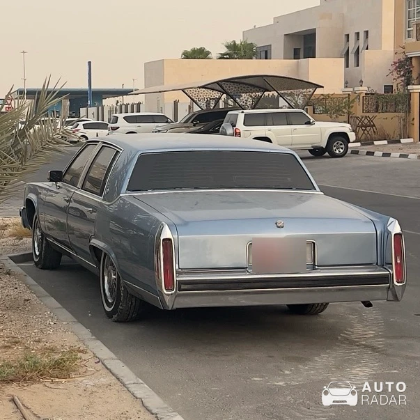Cadillac Fleetwood Series 75 Sedan spotted in Abu Dhabi