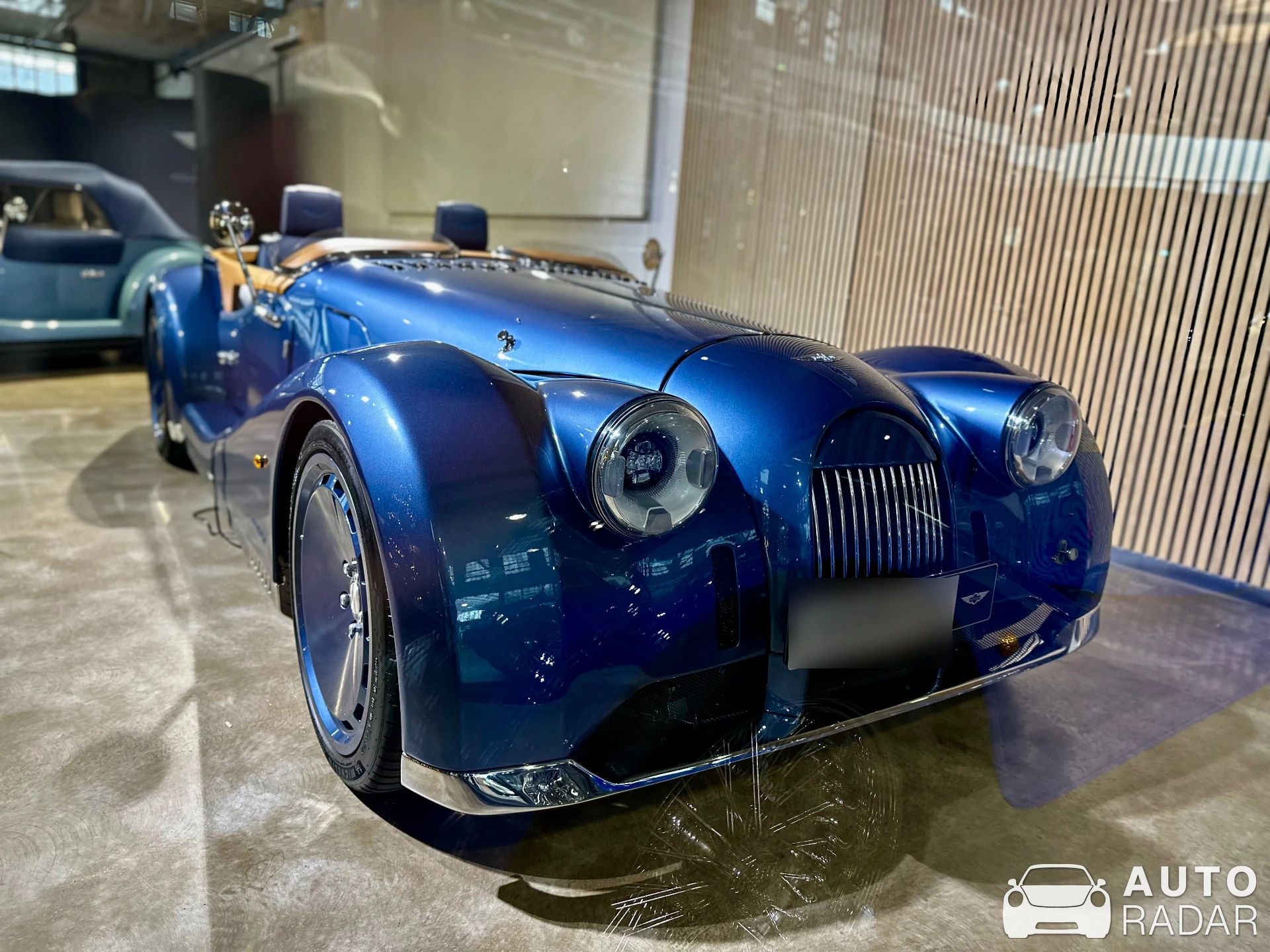 Morgan Midsummer spotted in Düsseldorf