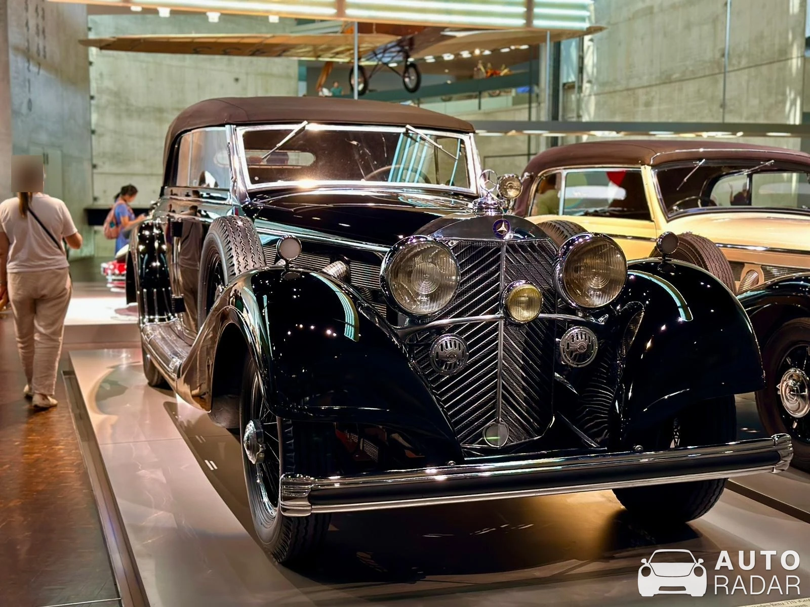 Mercedes-Benz 770 'Großer Mercedes' offener Tourenwagen spotted in Stuttgart