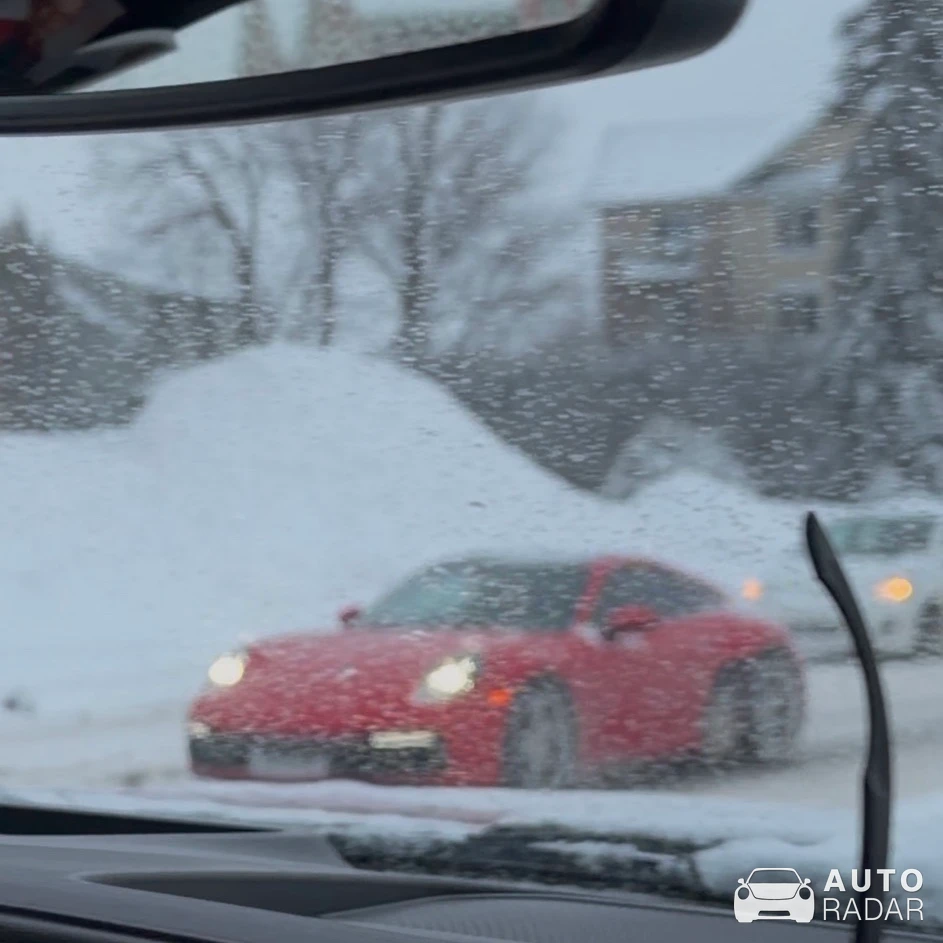 Porsche 992 Carrera MkI spotted in Terrebonne, Canada
