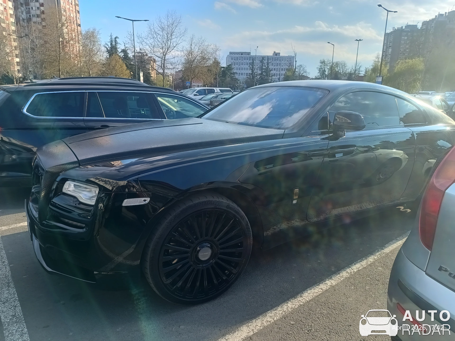 Rolls-Royce Wraith Black Badge spotted in Niš
