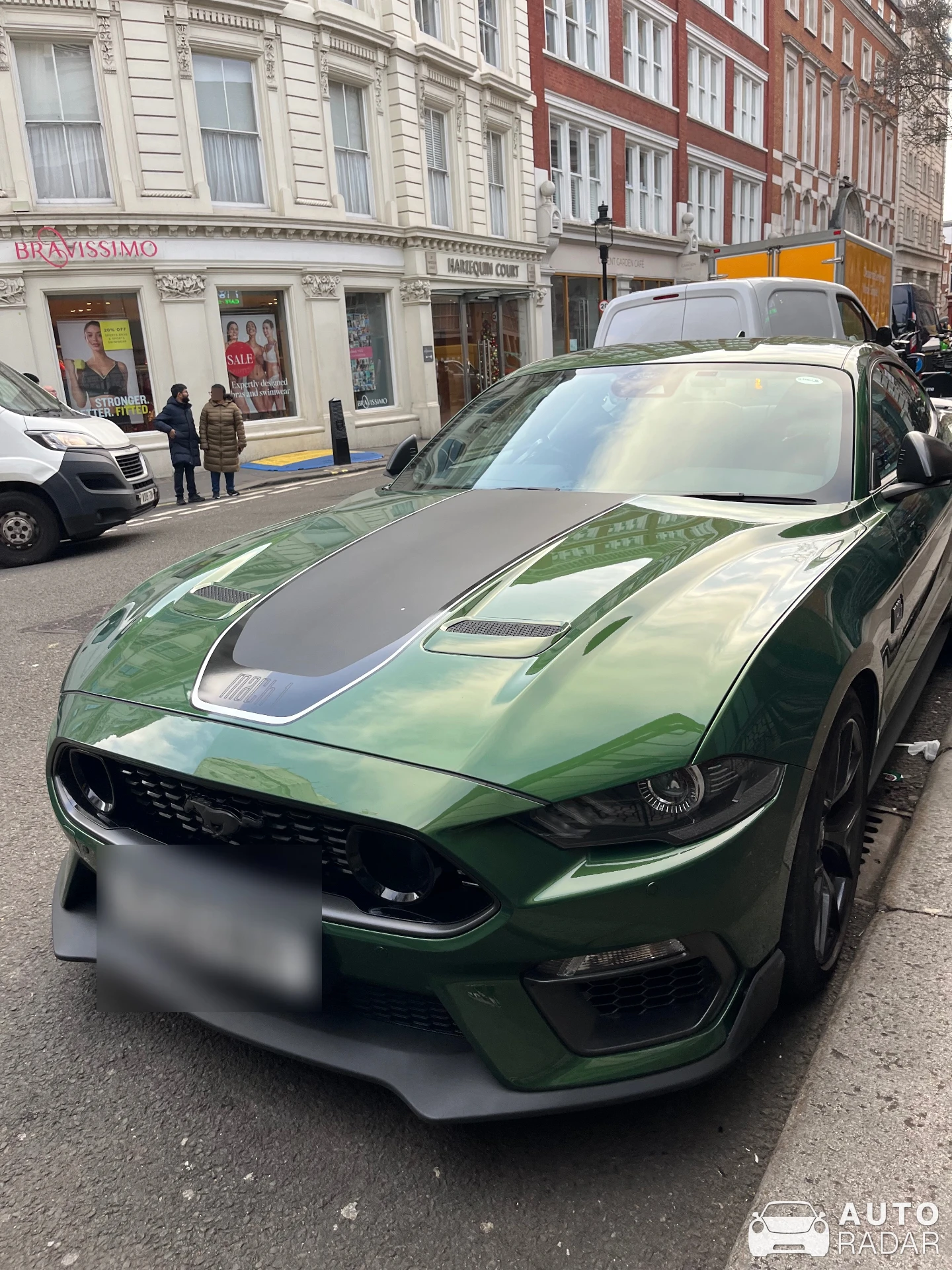 Ford Mustang Mach 1 S550 spotted in Greater London, Regno Unito