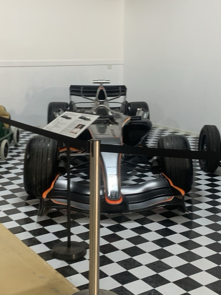 McLaren MP4-21
